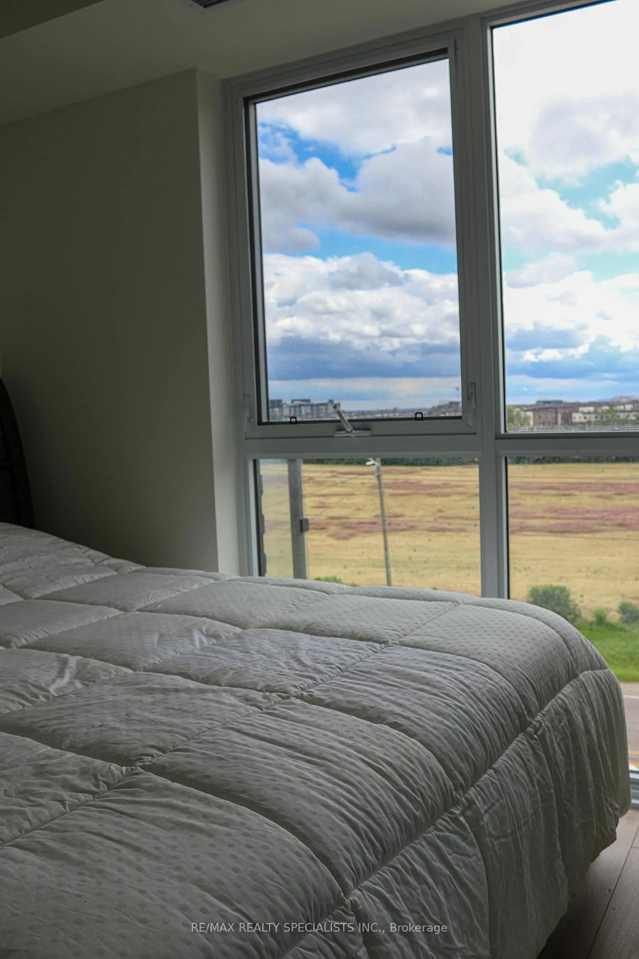Photo 14 of Unit 514, 335 Wheat Boom Drive, Oakville, Joshua Meadows — HOMEH