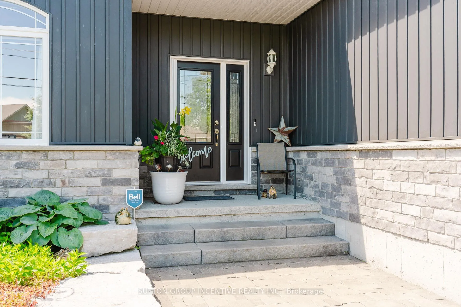 Photo 3 of 31 Bourgeois Beach Road, Tay, Victoria Harbour — HOMEH