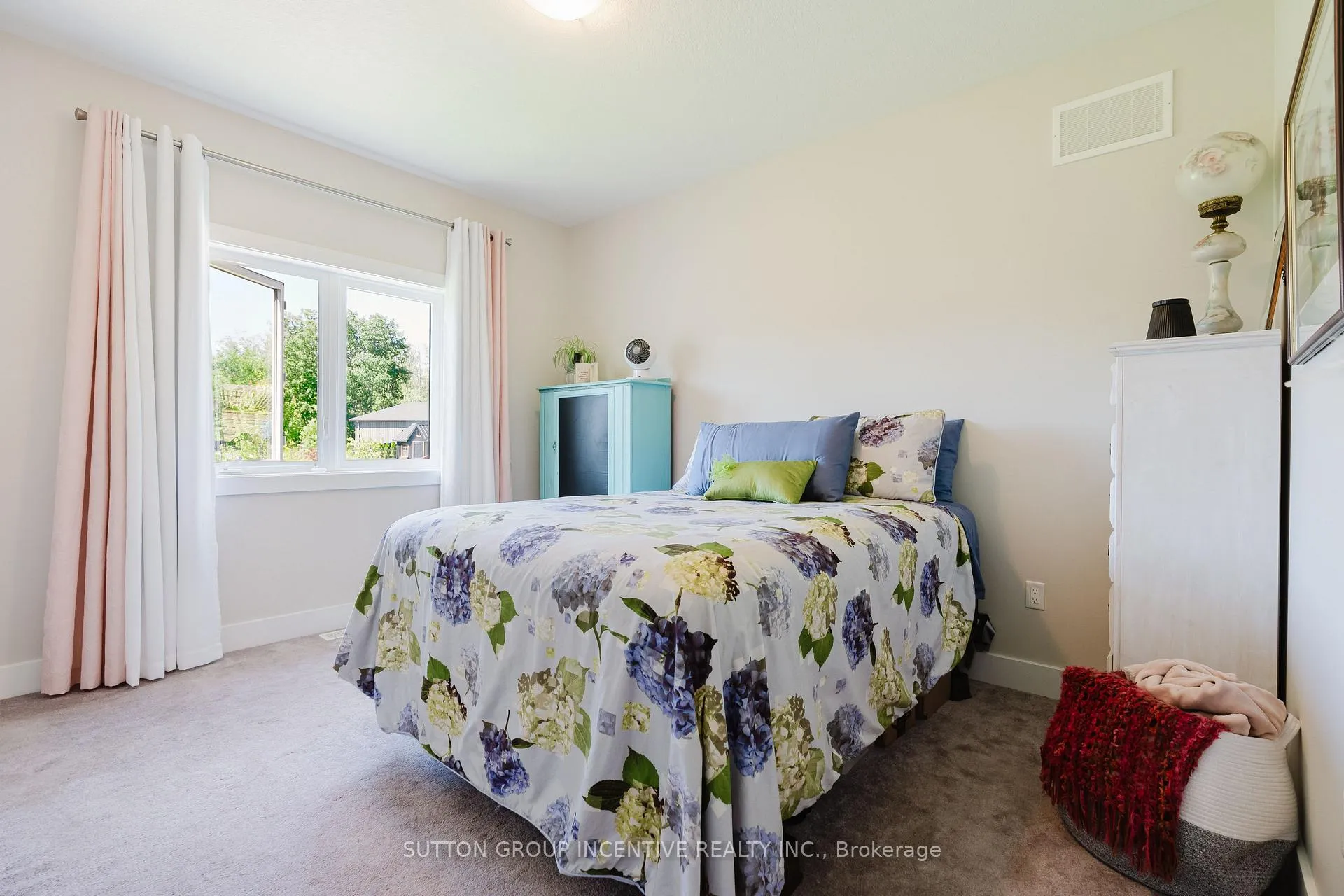 Photo 12 of 31 Bourgeois Beach Road, Tay, Victoria Harbour — HOMEH