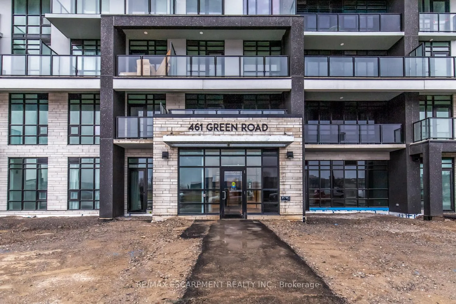 Photo 2 of Unit 220, 461 Green Road, Hamilton, Lakeshore — HOMEH