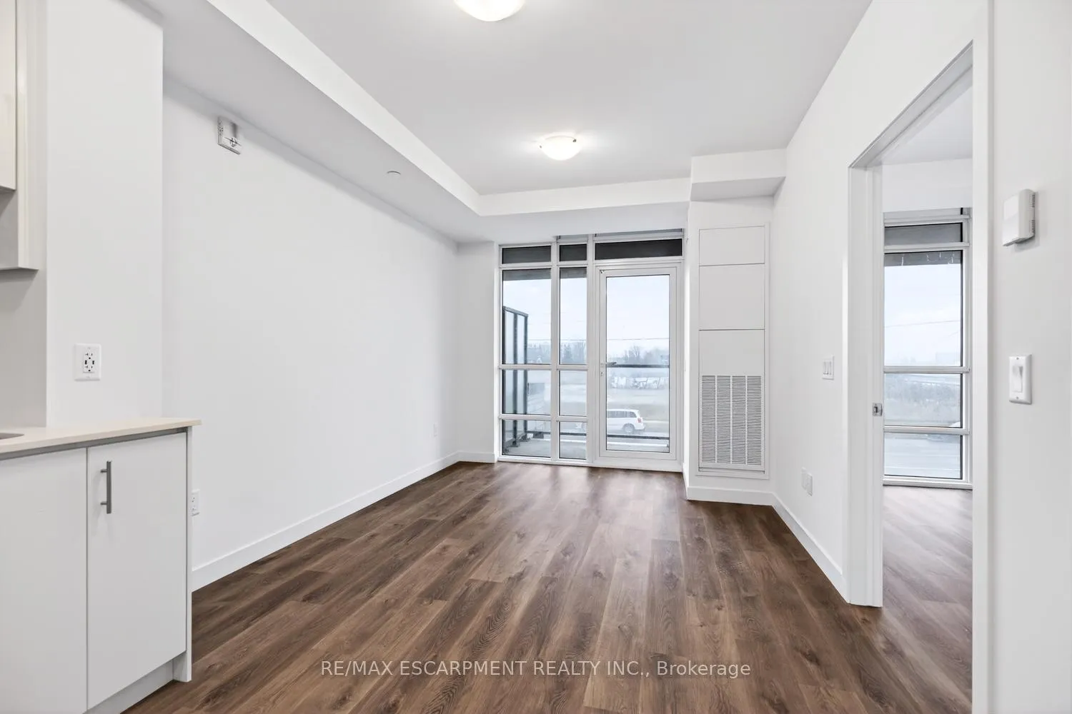 Photo 12 of Unit 220, 461 Green Road, Hamilton, Lakeshore — HOMEH