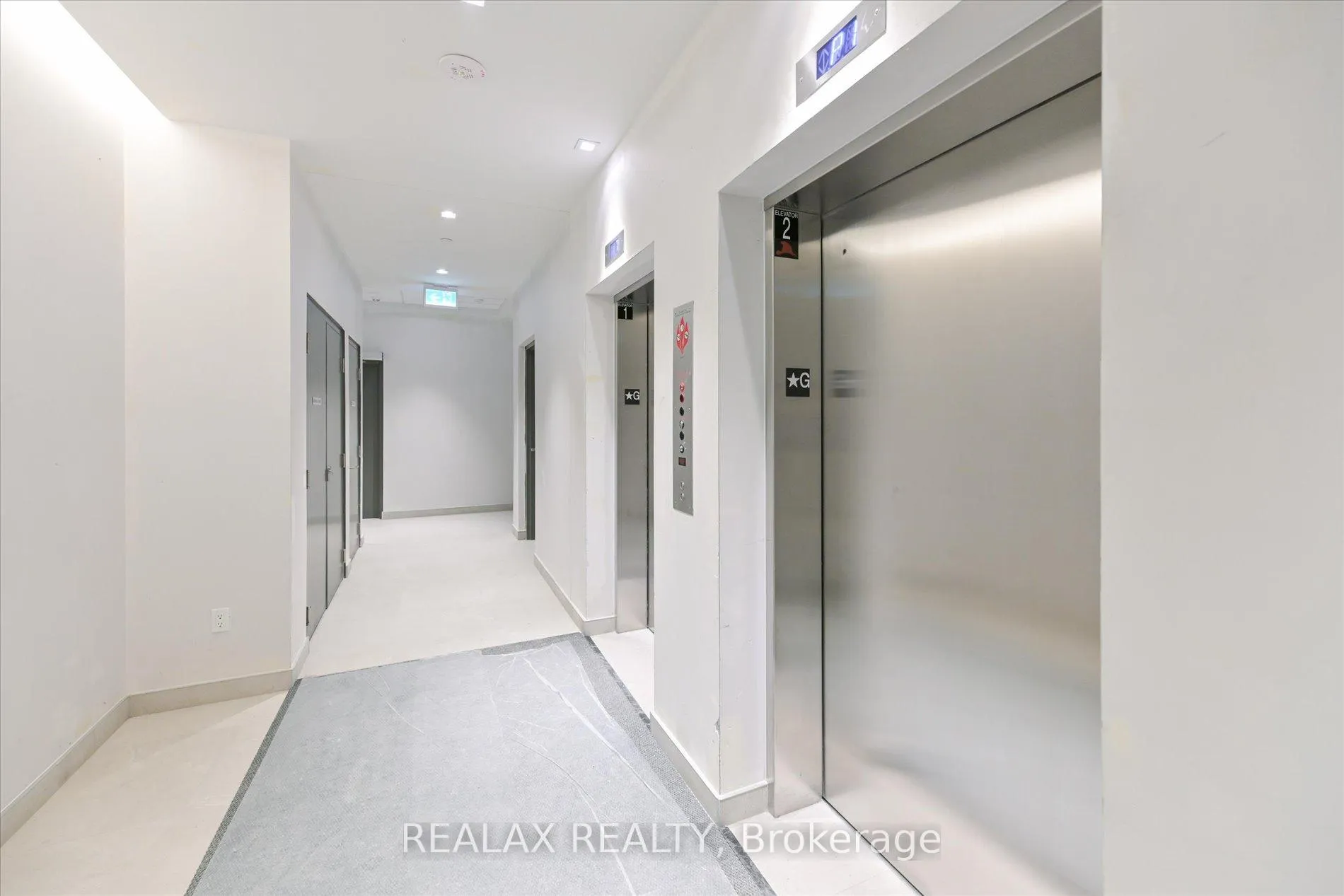 Photo 13 of Unit 810, 9 Tecumseth Street, Toronto, Niagara — HOMEH