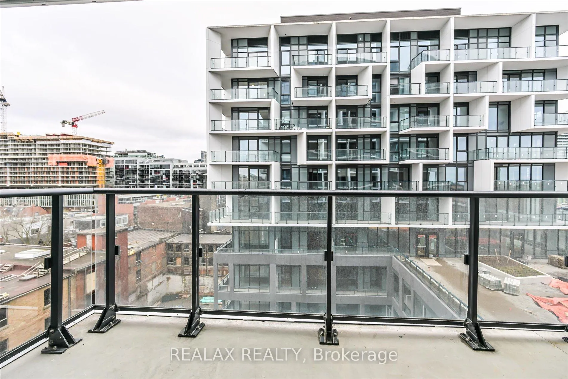 Photo 36 of Unit 810, 9 Tecumseth Street, Toronto, Niagara — HOMEH