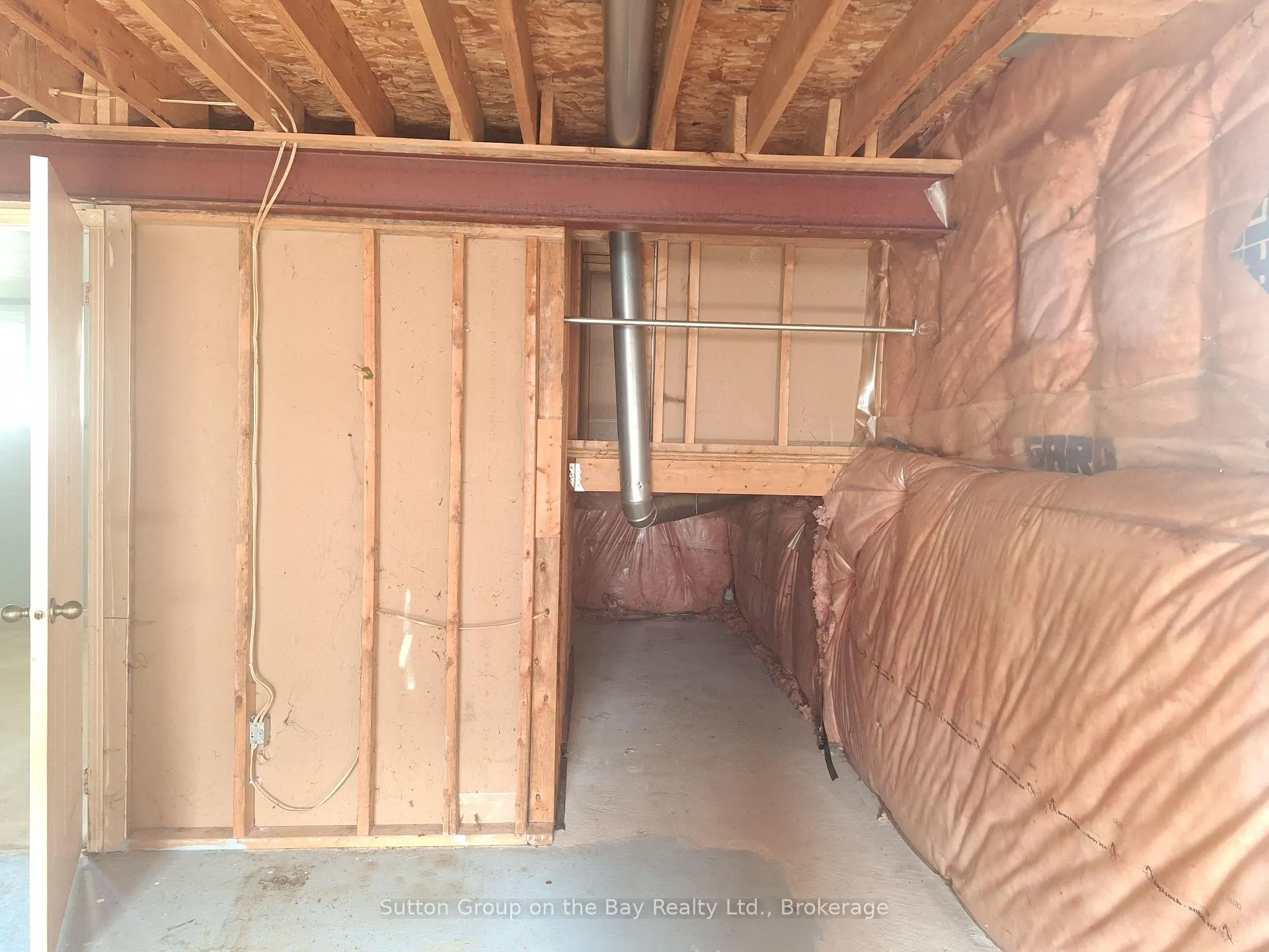 Photo 16 of 67 Fernbrook Drive, Wasaga Beach — HOMEH