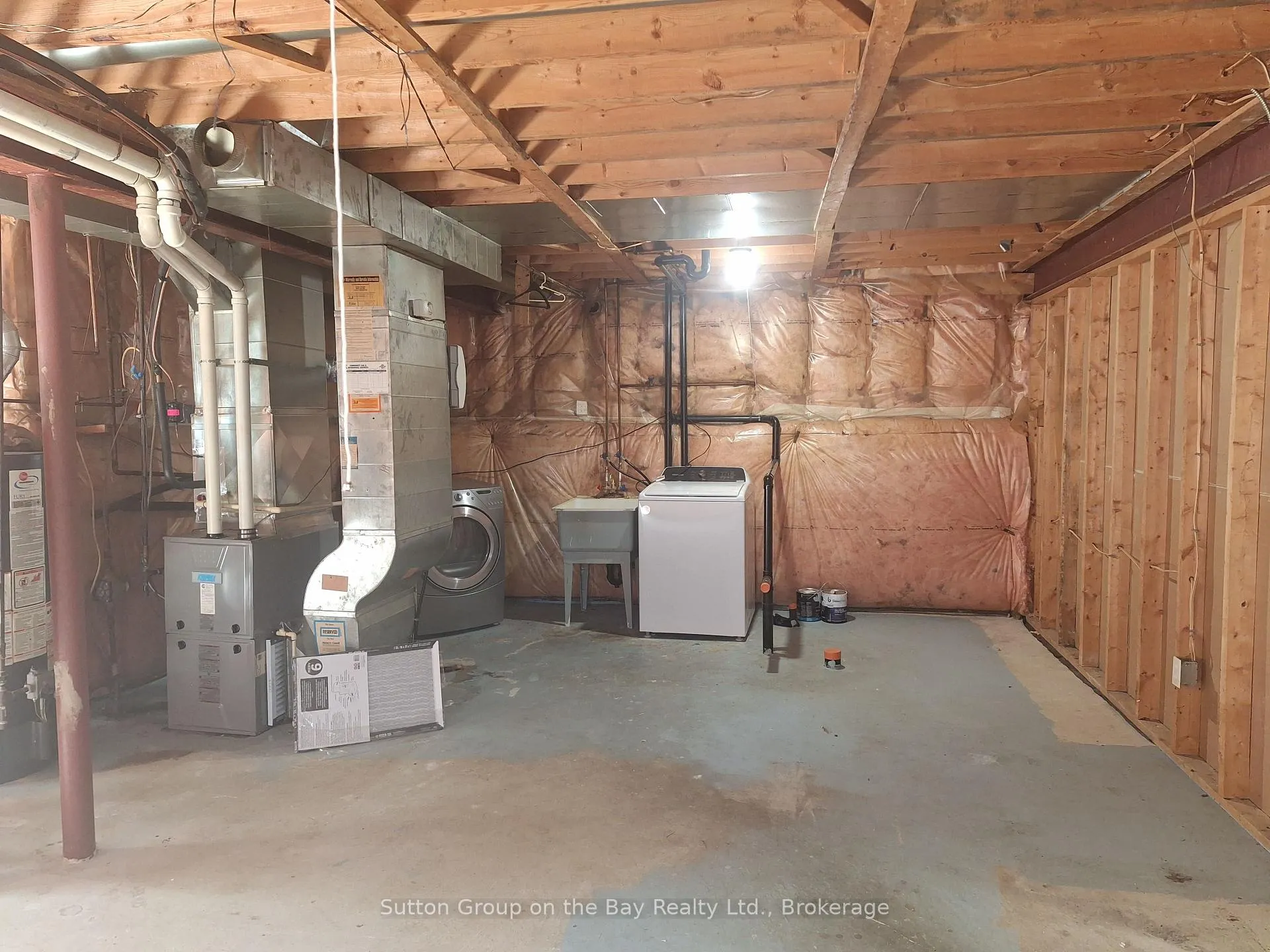 Photo 17 of 67 Fernbrook Drive, Wasaga Beach — HOMEH