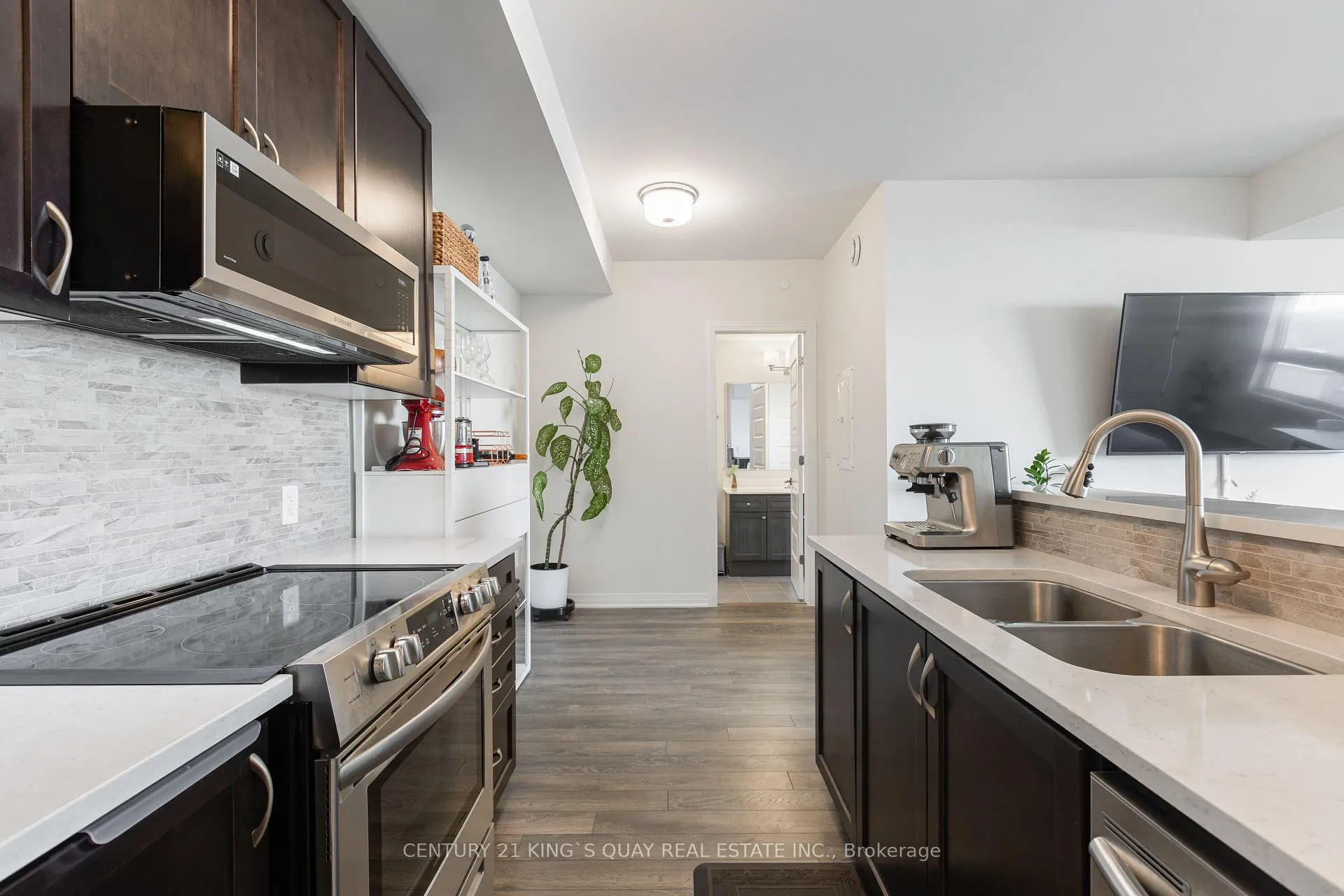 Photo 7 of Unit 503, 58 Adam Sellers Street, Markham, Cornell — HOMEH