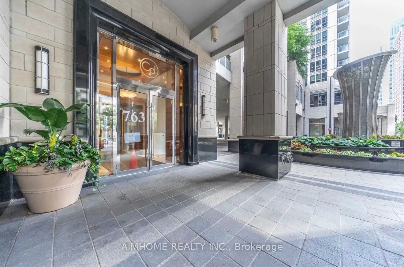 Photo 3 of Unit Lph03, 763 Bay Street, Toronto, Bay Street Corridor — HOMEH