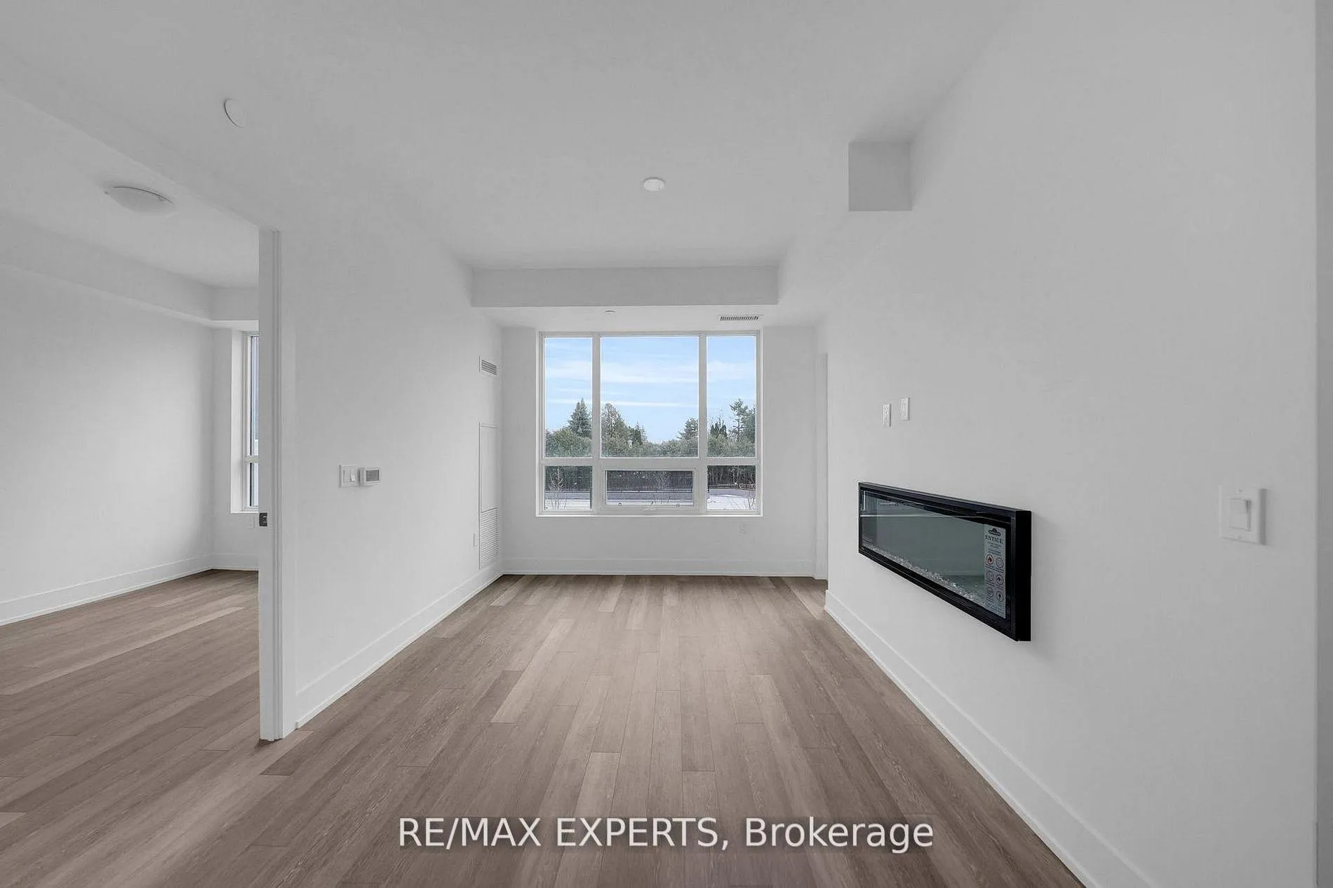 Photo 9 of Unit 203, 2075 King Road, King, King City — HOMEH