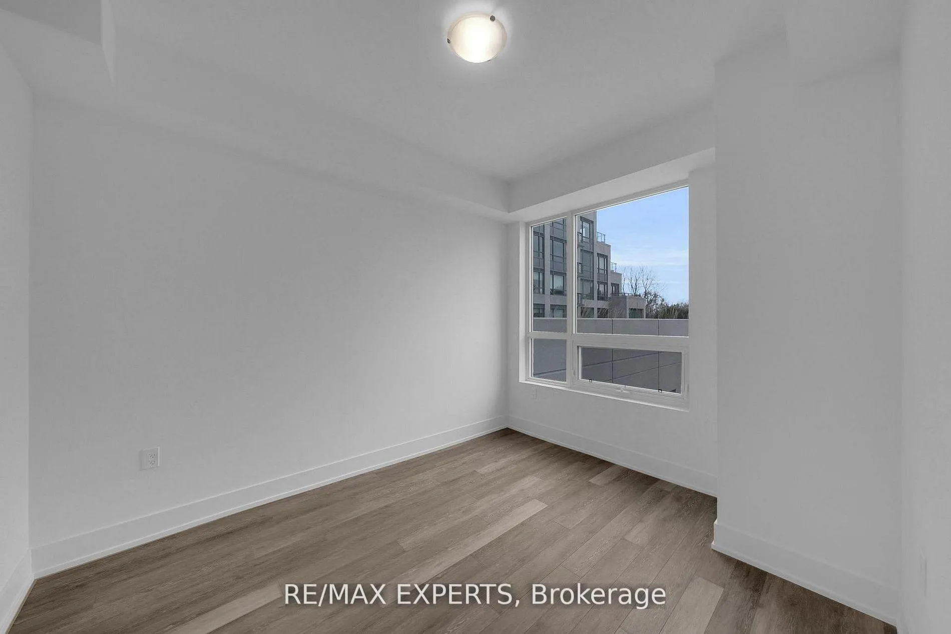Photo 13 of Unit 203, 2075 King Road, King, King City — HOMEH