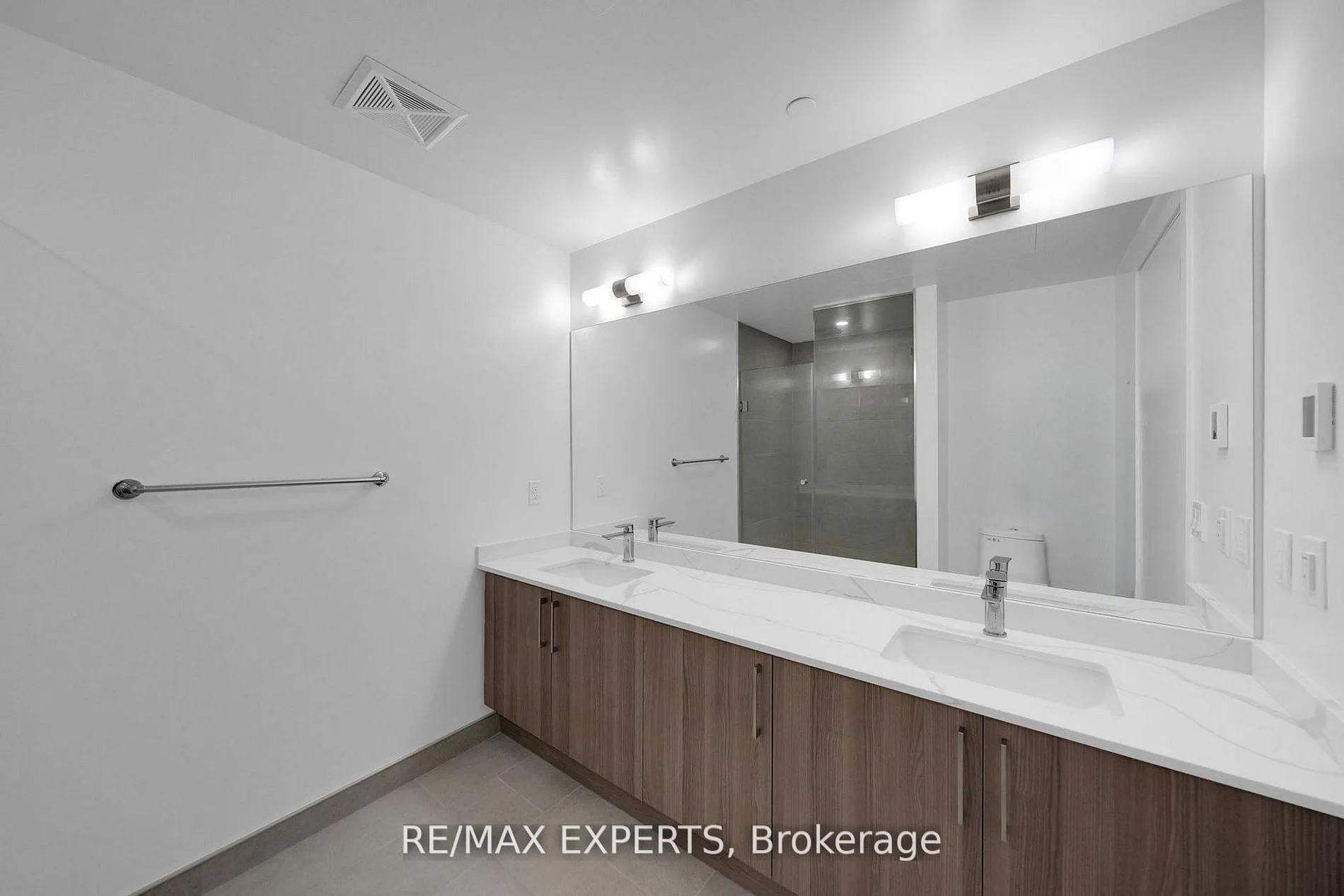 Photo 17 of Unit 203, 2075 King Road, King, King City — HOMEH