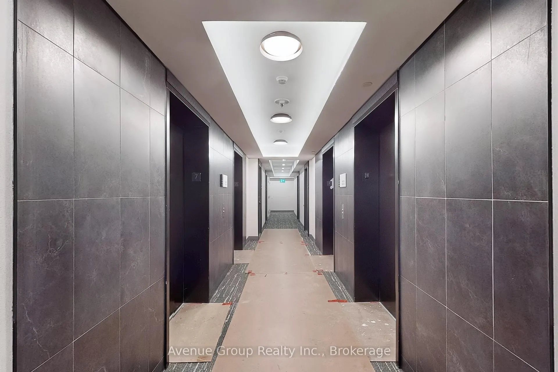 Photo 30 of Unit 708, 8 Wellesley Street W, Toronto, Bay Street Corridor — HOMEH