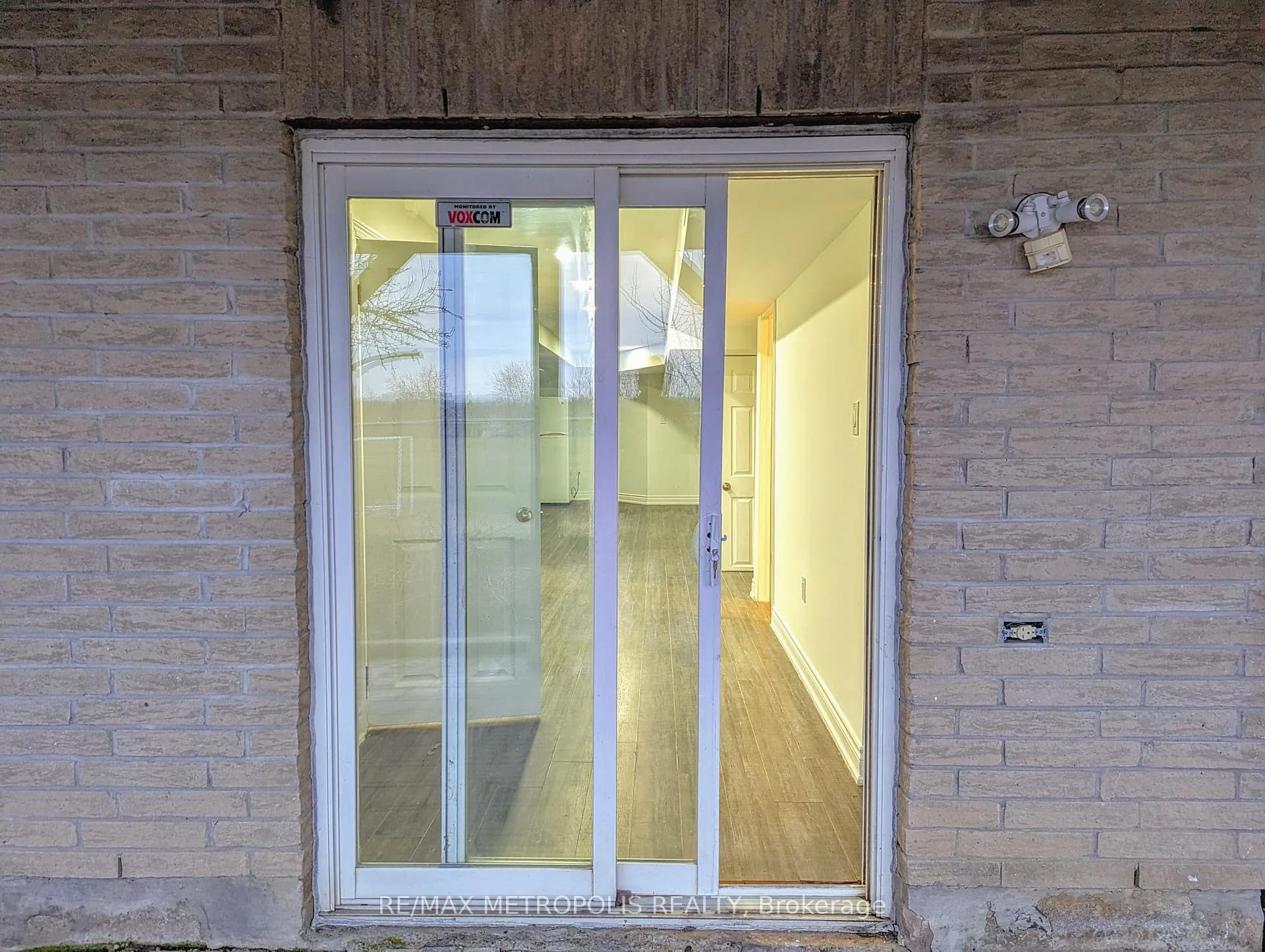 Photo 7 of Unit Bsmt, 102 Hibbard Drive, Ajax, Central — HOMEH