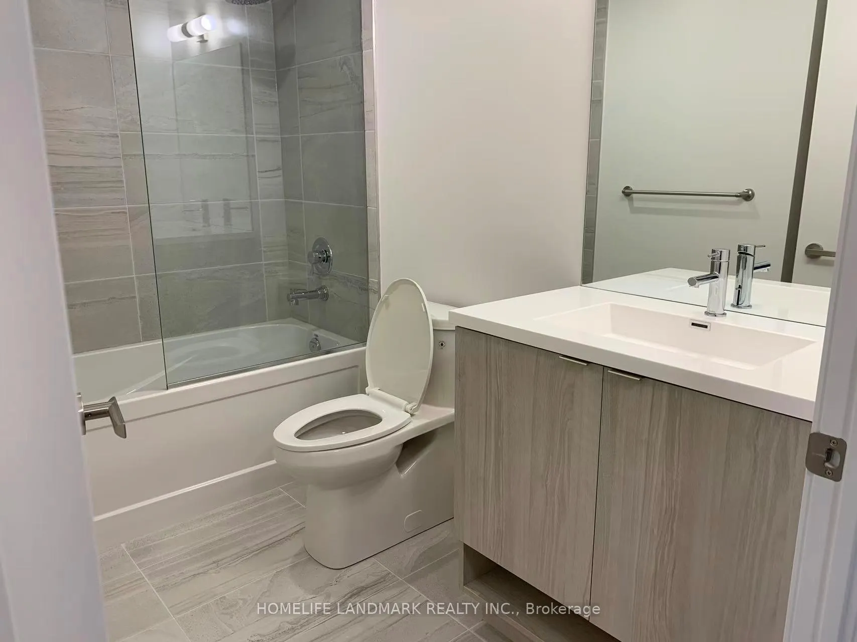 Photo 10 of Unit 2008, 138 Downes Street, Toronto, Waterfront Communities — HOMEH
