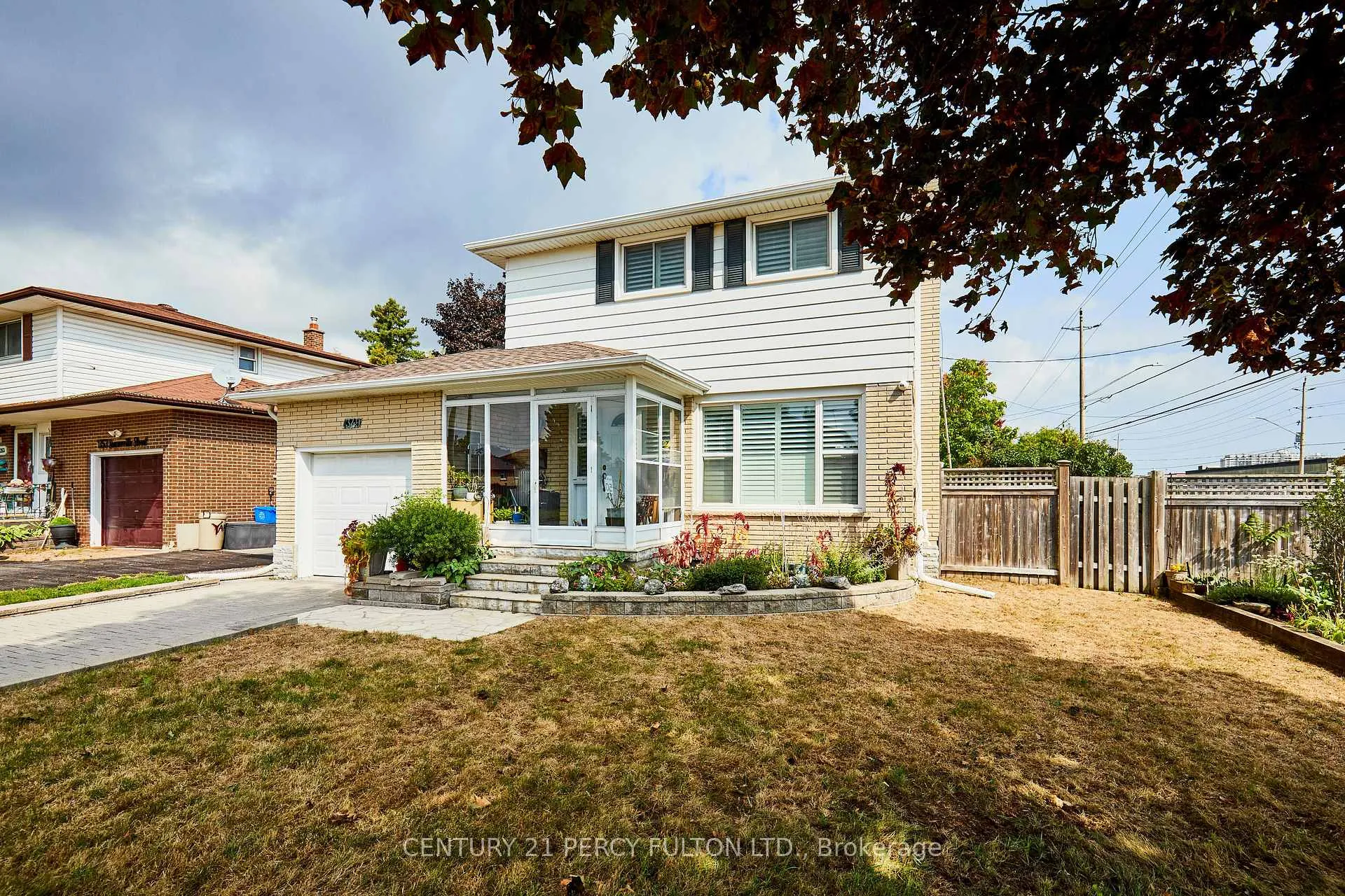 Photo 2 of 1349 Somerville Street N, Oshawa, Taunton — HOMEH