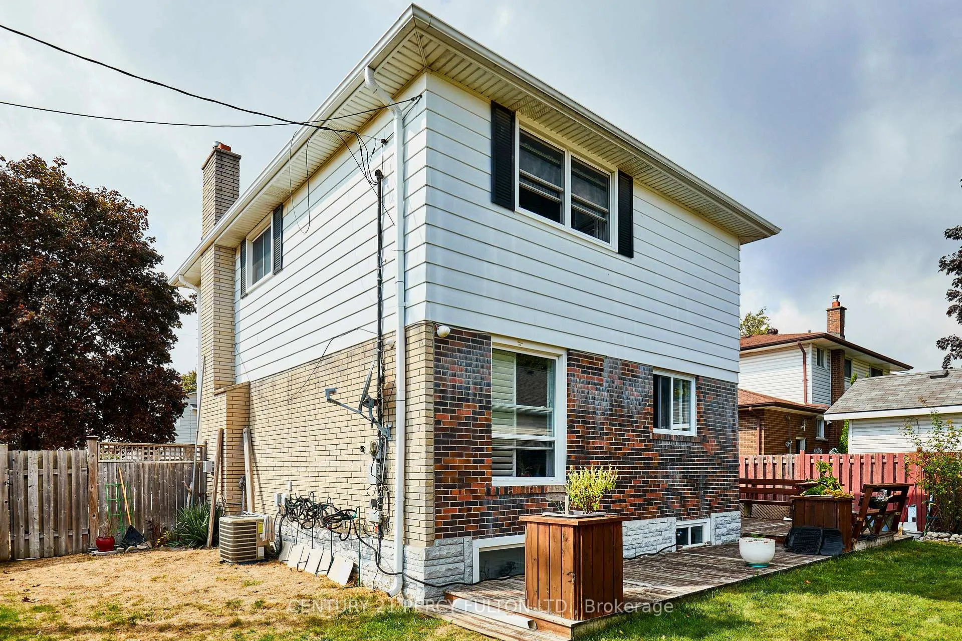Photo 31 of 1349 Somerville Street N, Oshawa, Taunton — HOMEH