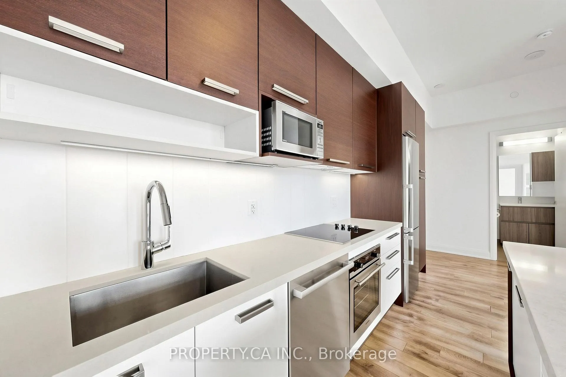 Photo 11 of Unit 2203, 36 Park Lawn Road, Etobicoke, Mimico — HOMEH