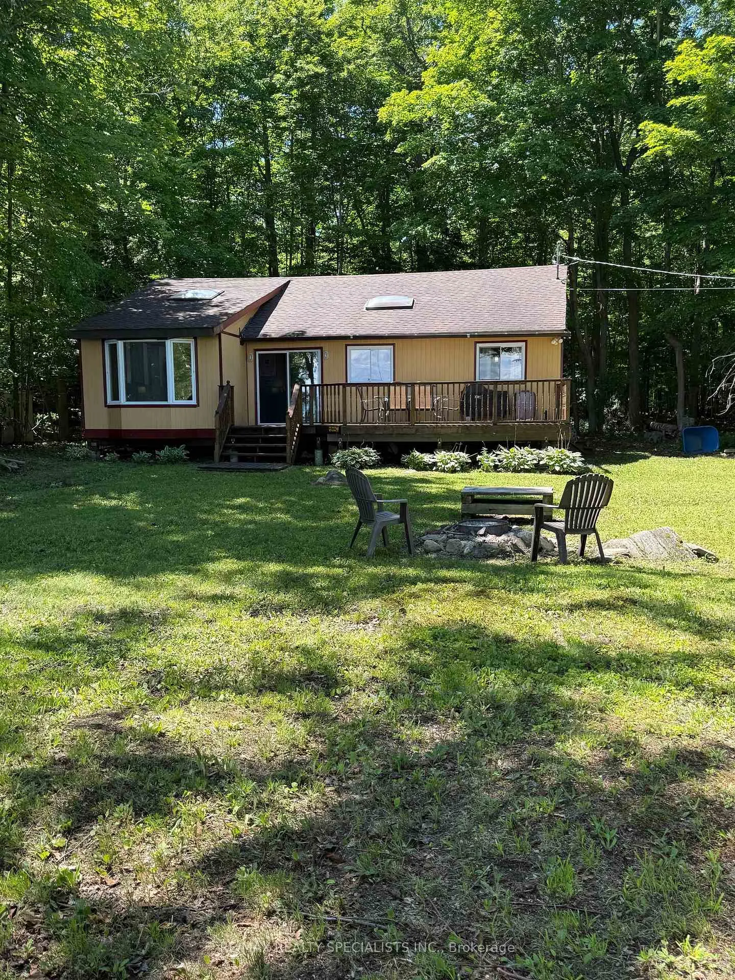 Front of LOT 238 Snake Island