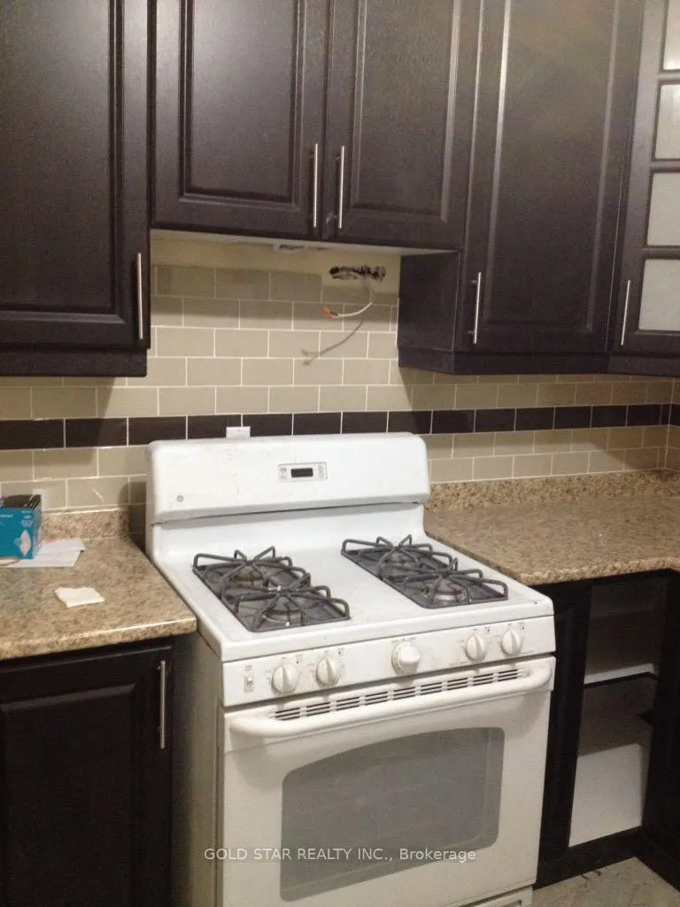 Photo 9 of 36 Elena Avenue, Oshawa, Central — HOMEH