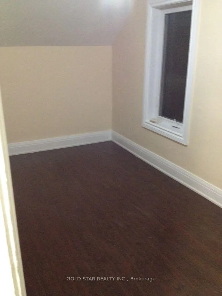 Photo 12 of 36 Elena Avenue, Oshawa, Central — HOMEH