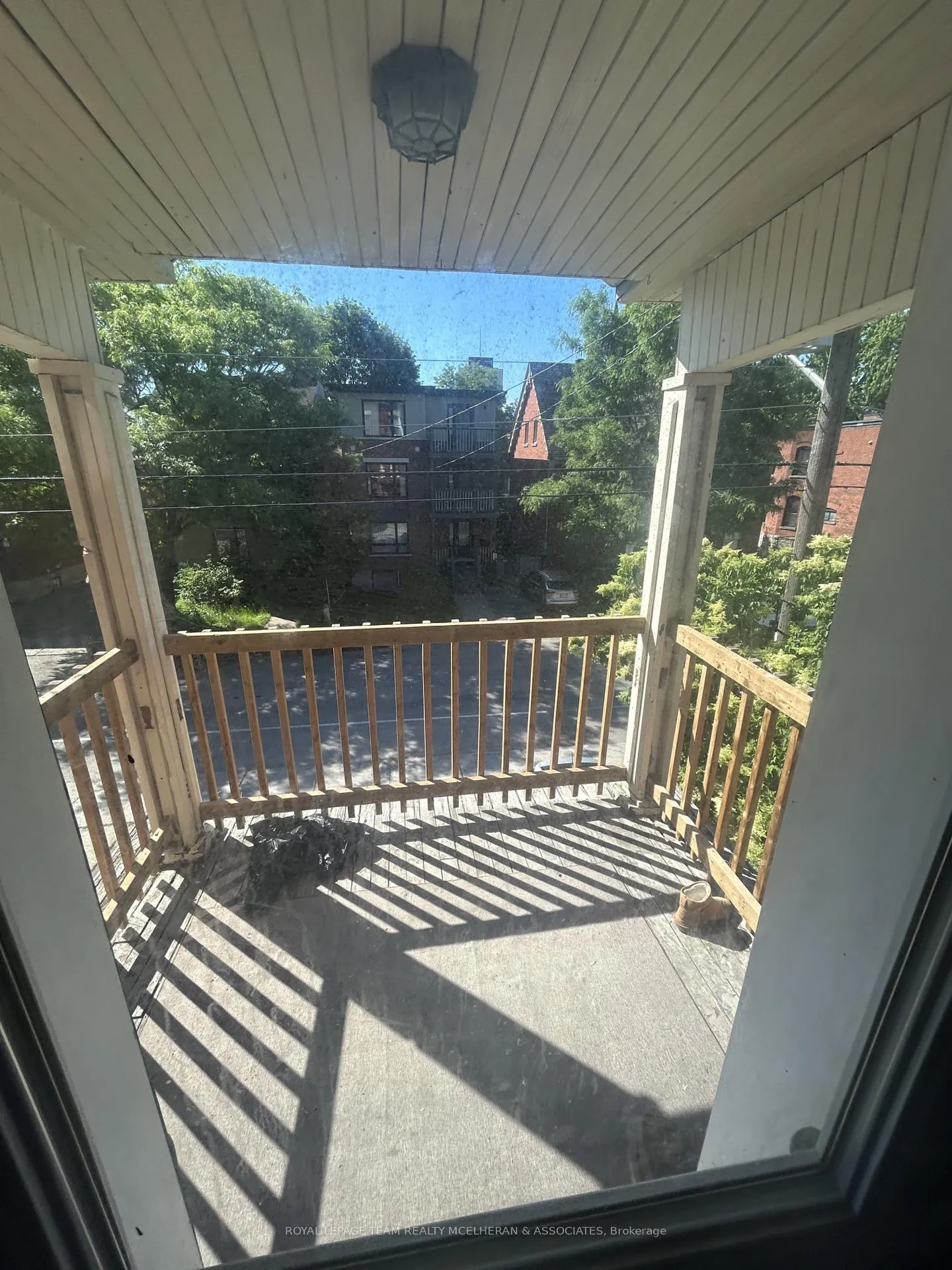 Photo 4 of Unit 2, 75 Stewart Street, Ottawa, Sandy Hill — HOMEH