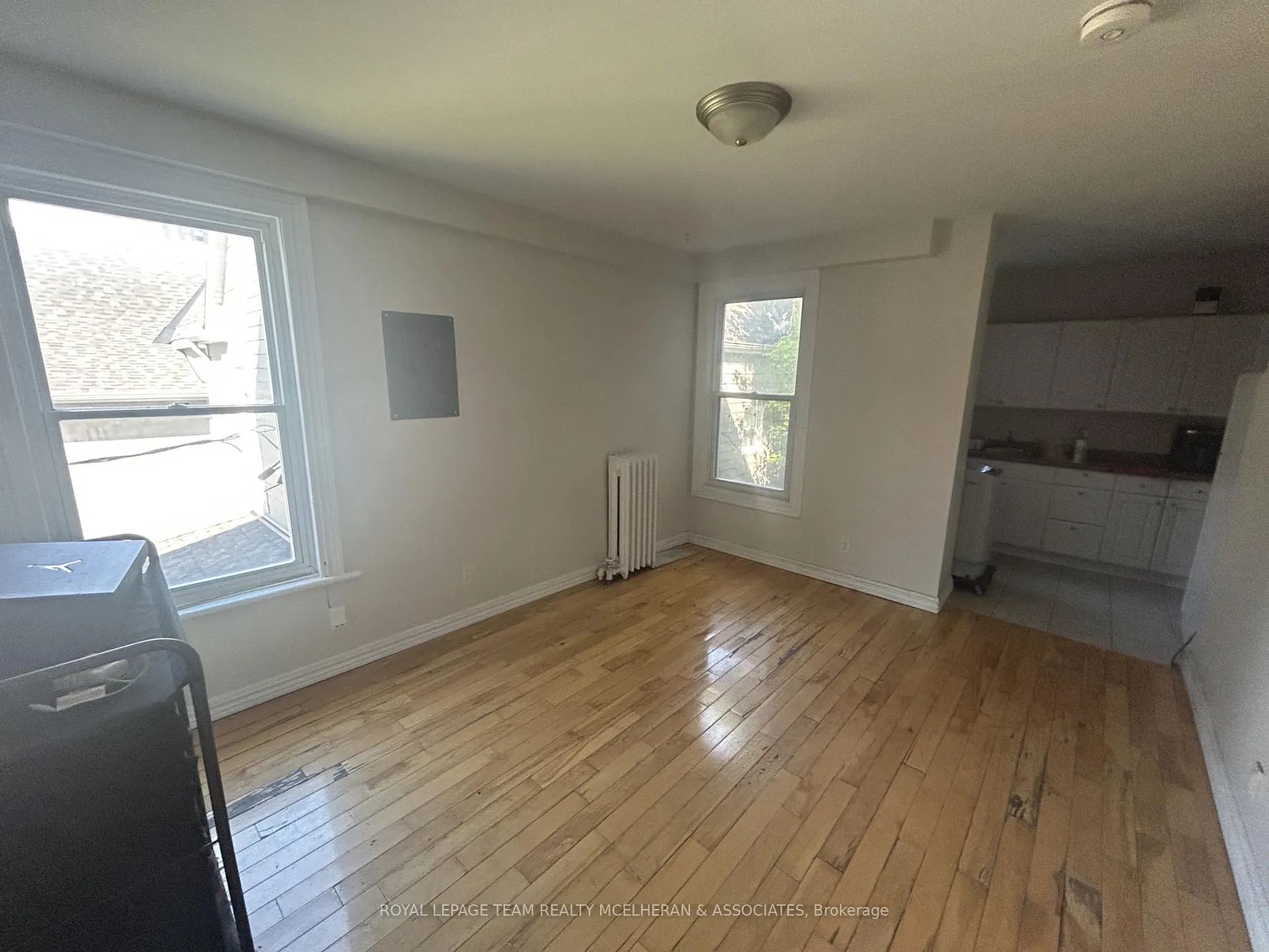Photo 6 of Unit 2, 75 Stewart Street, Ottawa, Sandy Hill — HOMEH