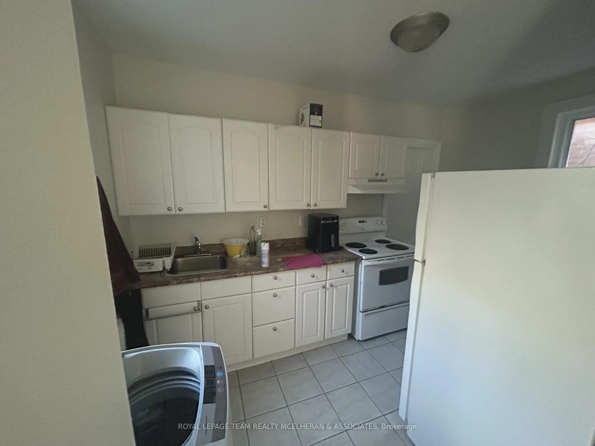 Photo 8 of Unit 2, 75 Stewart Street, Ottawa, Sandy Hill — HOMEH