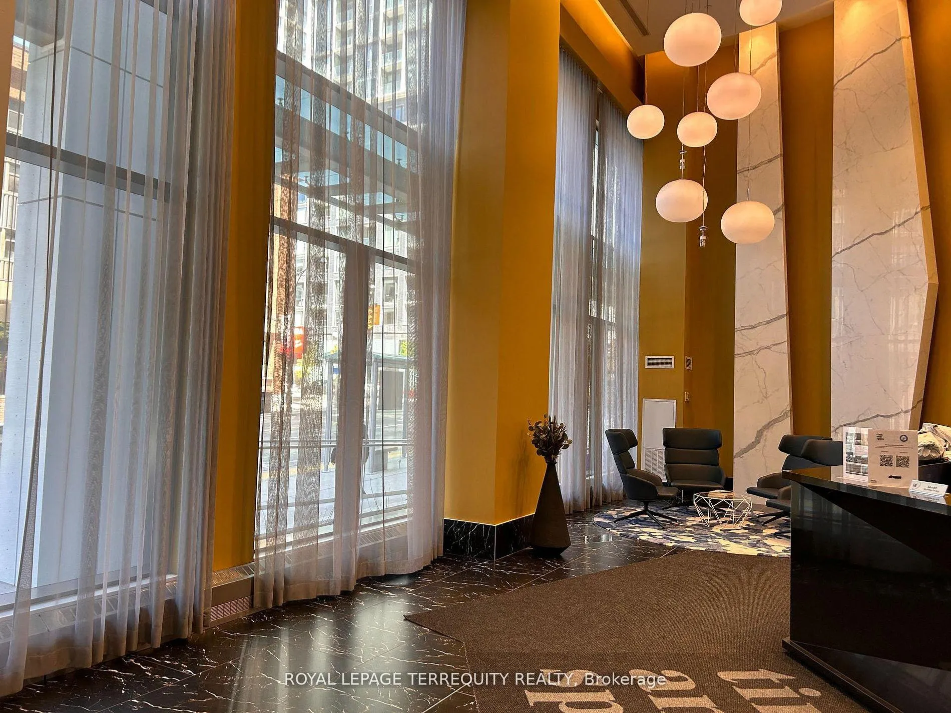 Photo 4 of Unit 2331, 135 Lower Sherbourne Street, Toronto, Waterfront Communities — HOMEH