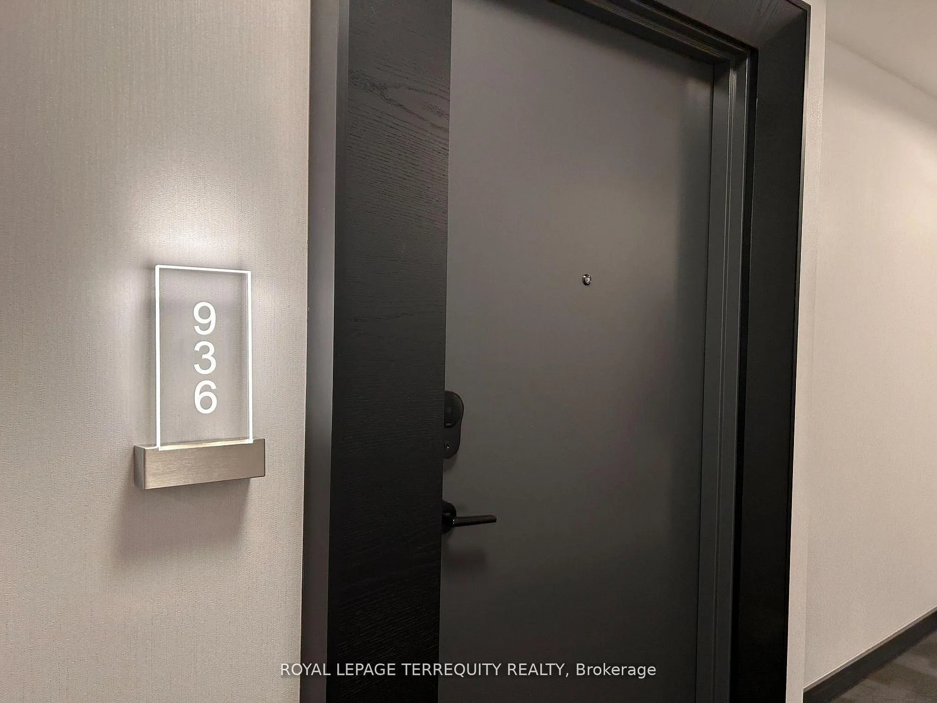 Photo 6 of Unit 2331, 135 Lower Sherbourne Street, Toronto, Waterfront Communities — HOMEH