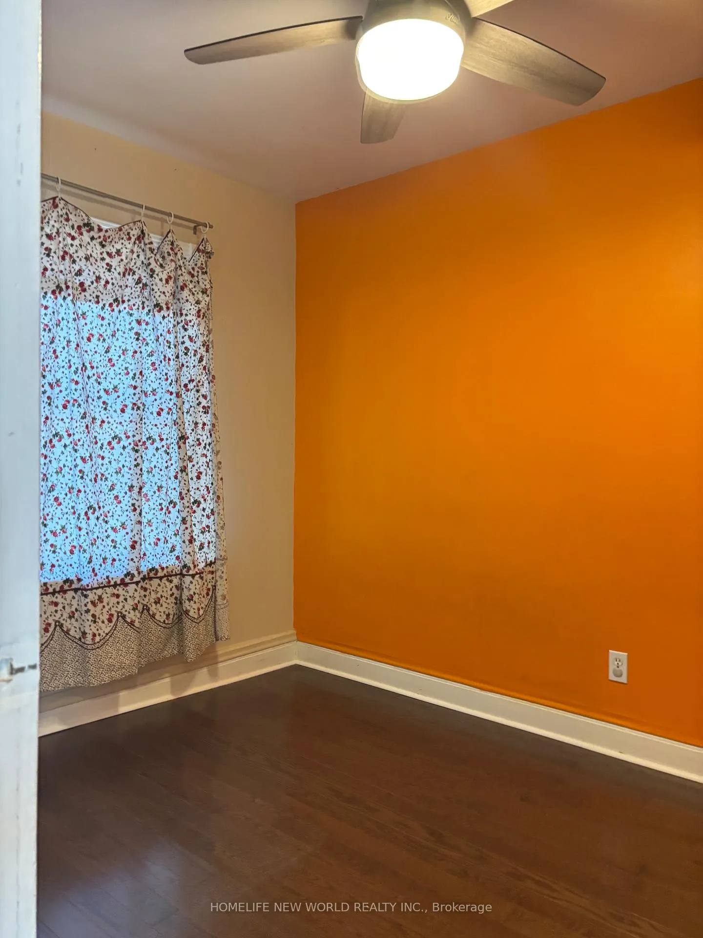 Photo 10 of 93 Durie Street, Toronto, High Park-Swansea — HOMEH