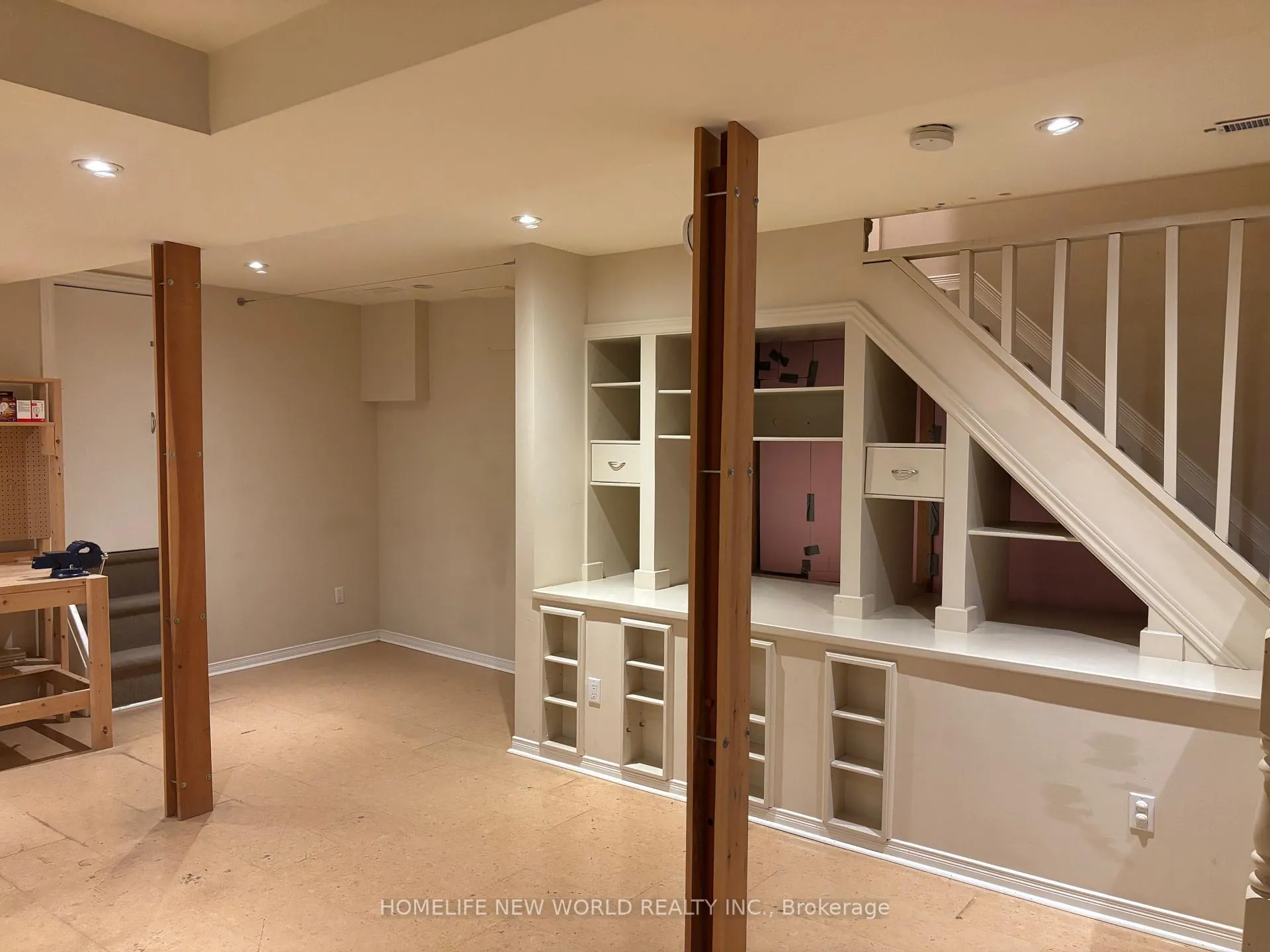 Photo 14 of 93 Durie Street, Toronto, High Park-Swansea — HOMEH