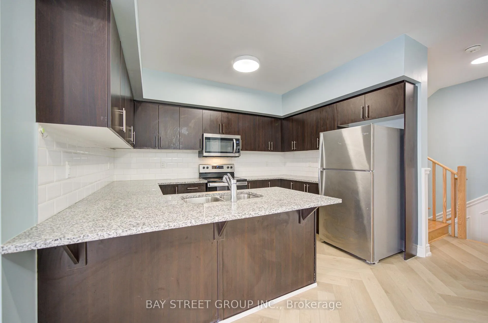 Photo 4 of Unit 3, 626 Rexdale Boulevard, Etobicoke, West Humber-Clairville — HOMEH