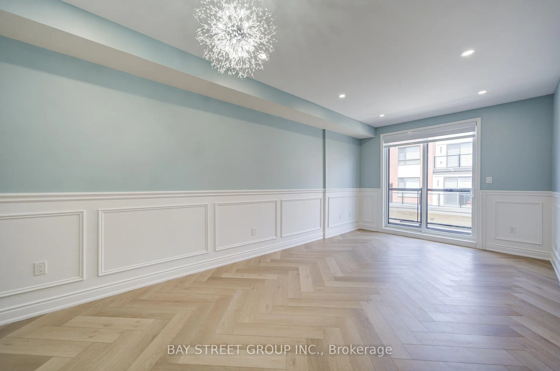Photo 11 of Unit 3, 626 Rexdale Boulevard, Etobicoke, West Humber-Clairville — HOMEH