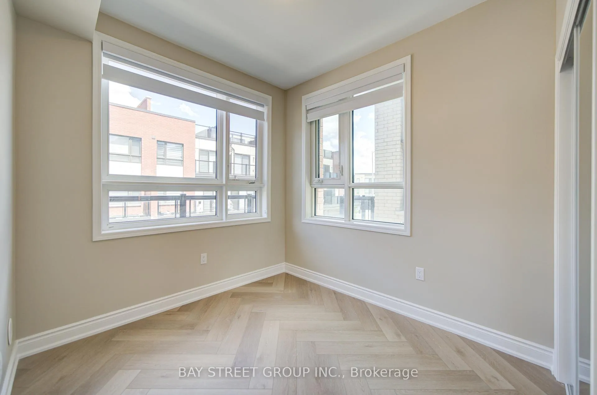 Photo 14 of Unit 3, 626 Rexdale Boulevard, Etobicoke, West Humber-Clairville — HOMEH