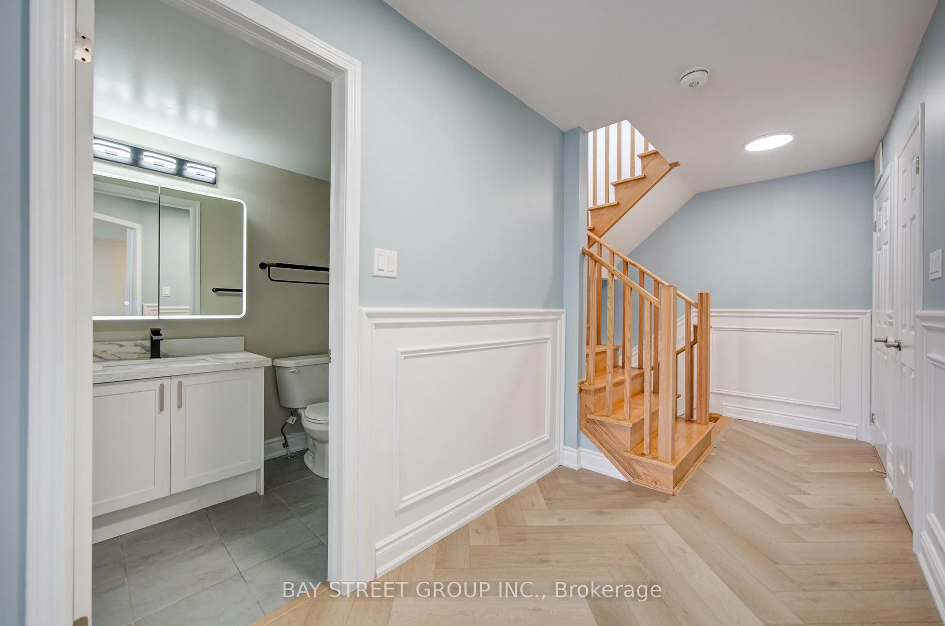 Photo 19 of Unit 3, 626 Rexdale Boulevard, Etobicoke, West Humber-Clairville — HOMEH
