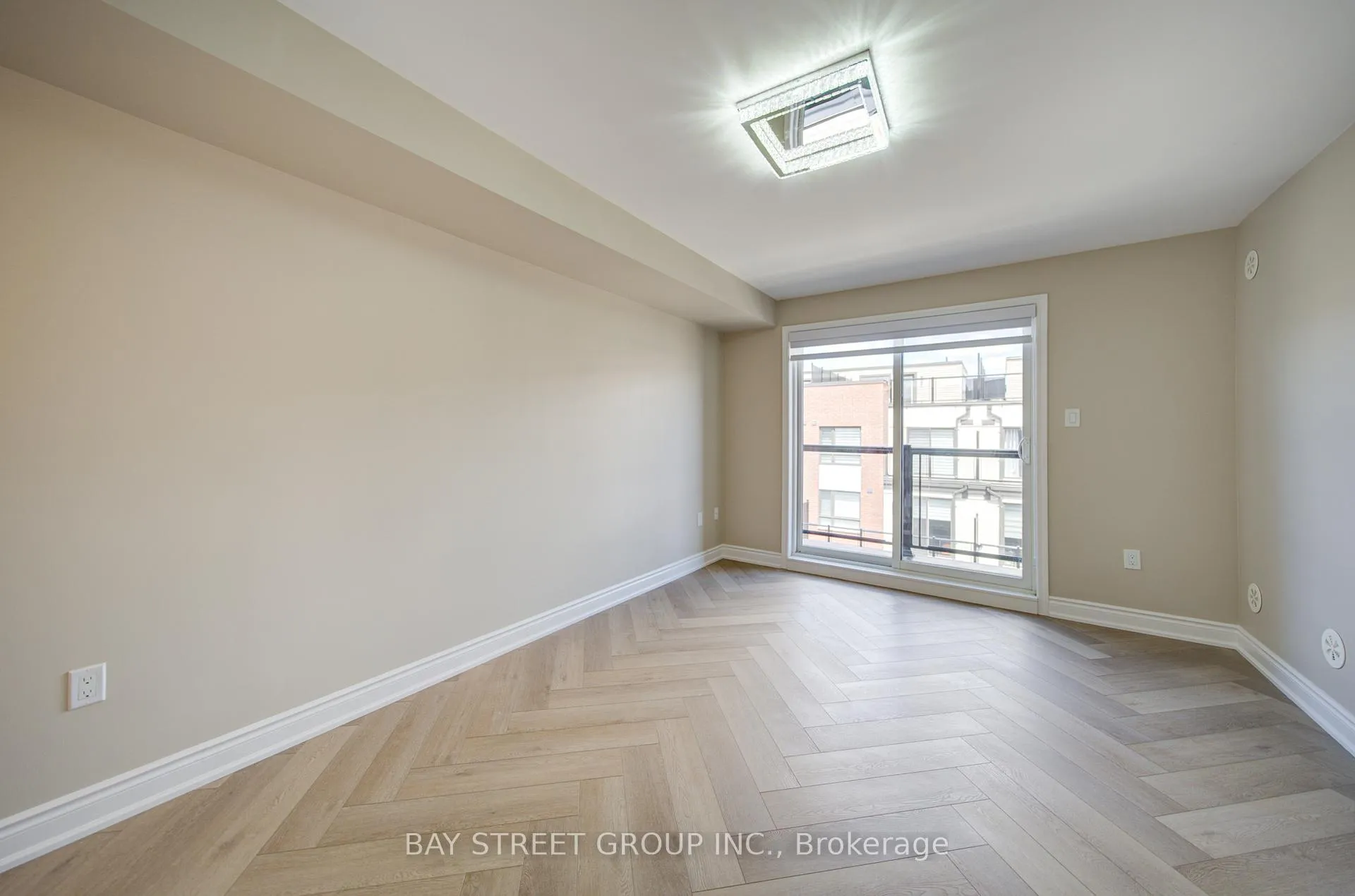 Photo 22 of Unit 3, 626 Rexdale Boulevard, Etobicoke, West Humber-Clairville — HOMEH