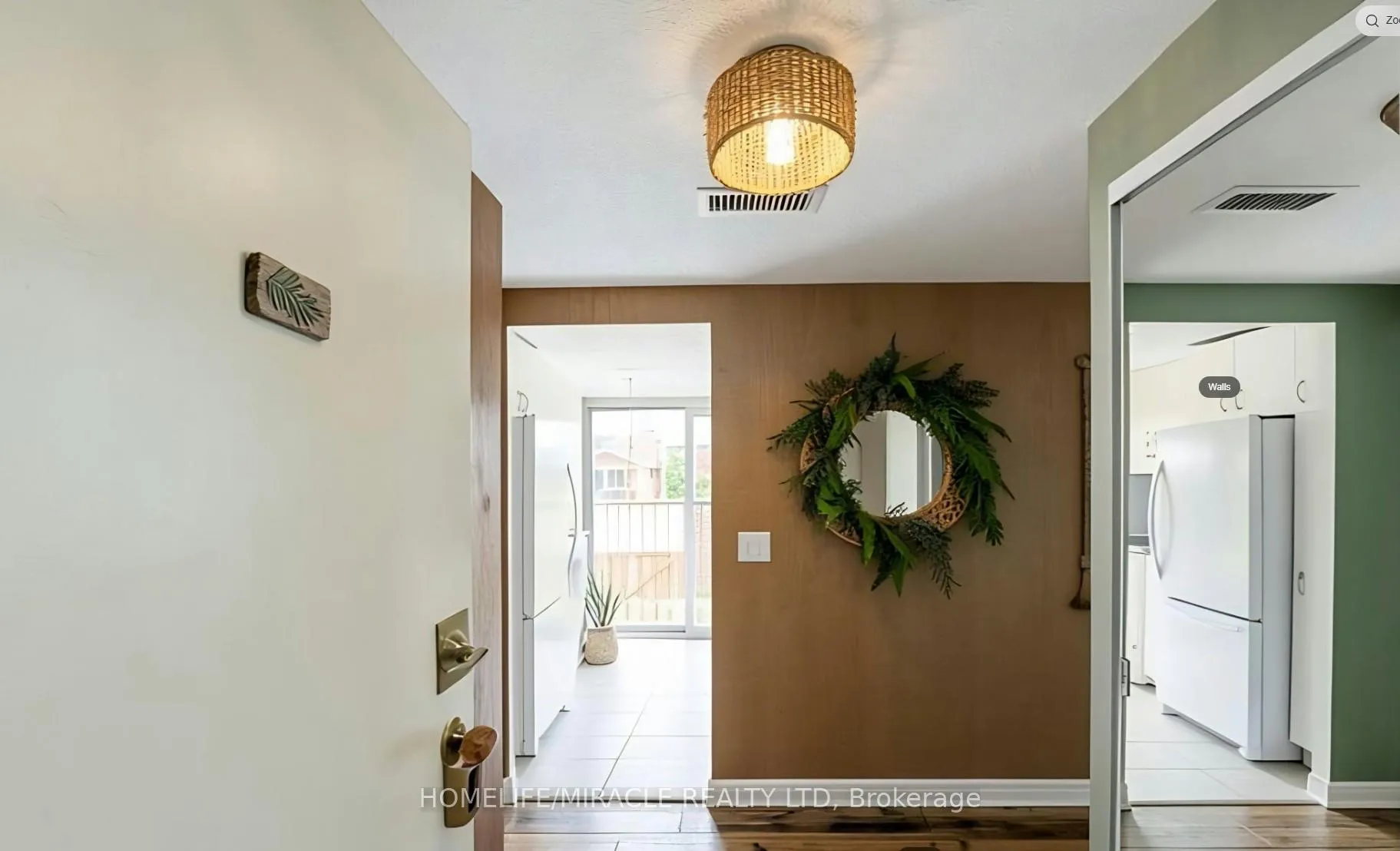 Photo 2 of Unit 201, 4872 Valley Way, Niagara Falls, Cherrywood — HOMEH