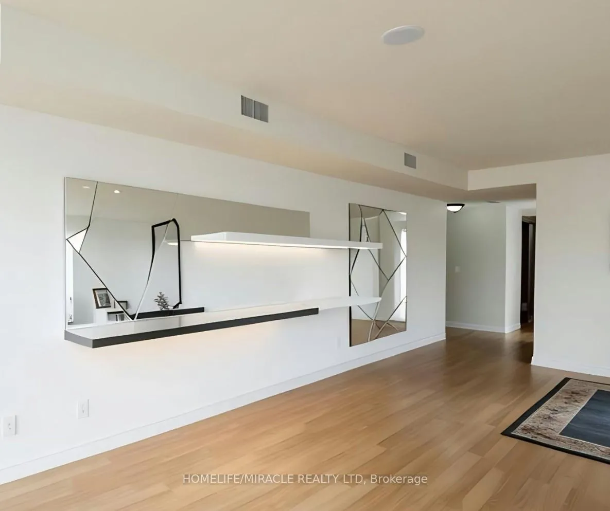 Photo 9 of Unit 201, 4872 Valley Way, Niagara Falls, Cherrywood — HOMEH