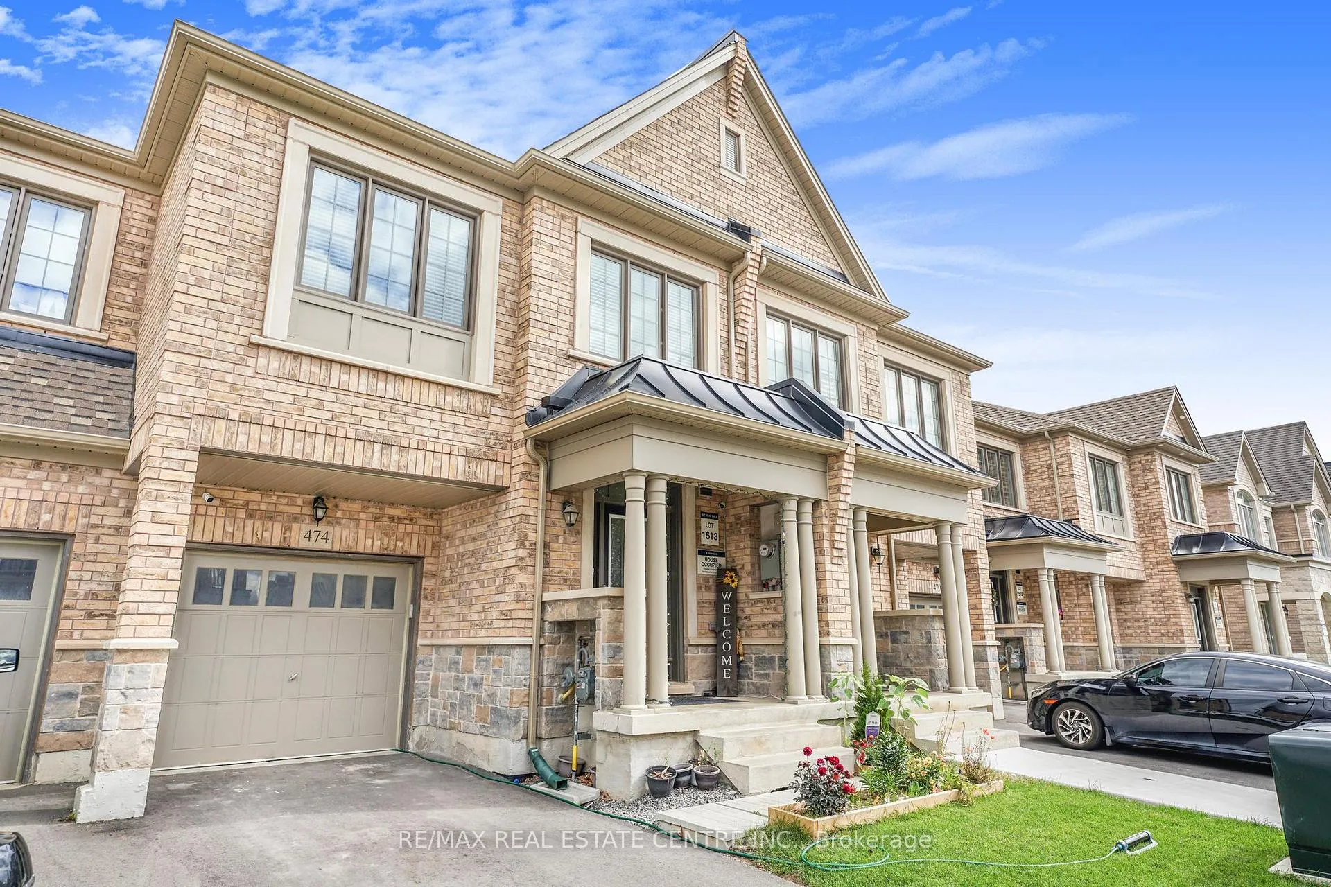 Photo 2 of 474 Sheaffe Place, Milton, Ford — HOMEH