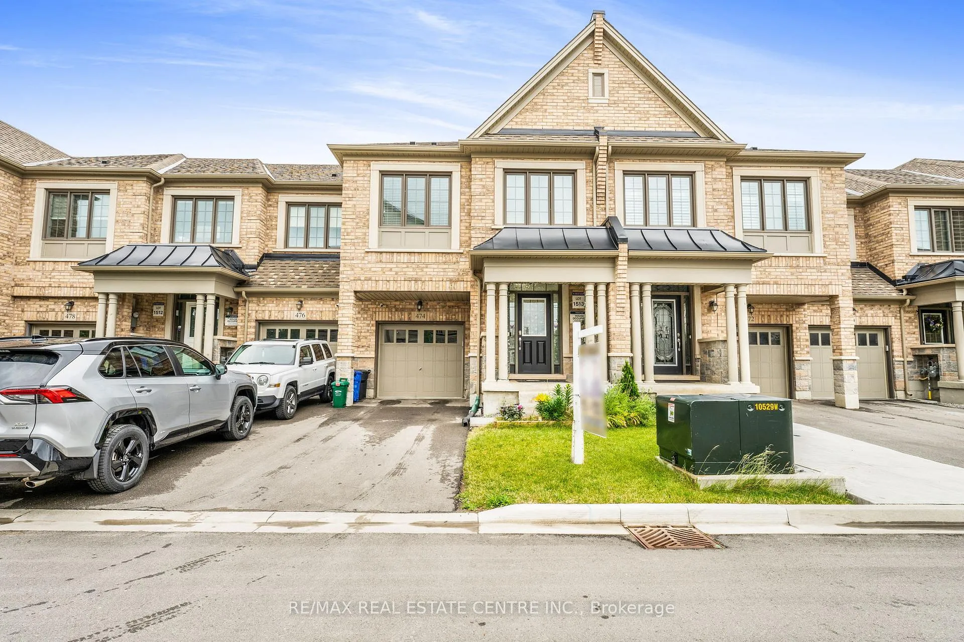Photo 3 of 474 Sheaffe Place, Milton, Ford — HOMEH