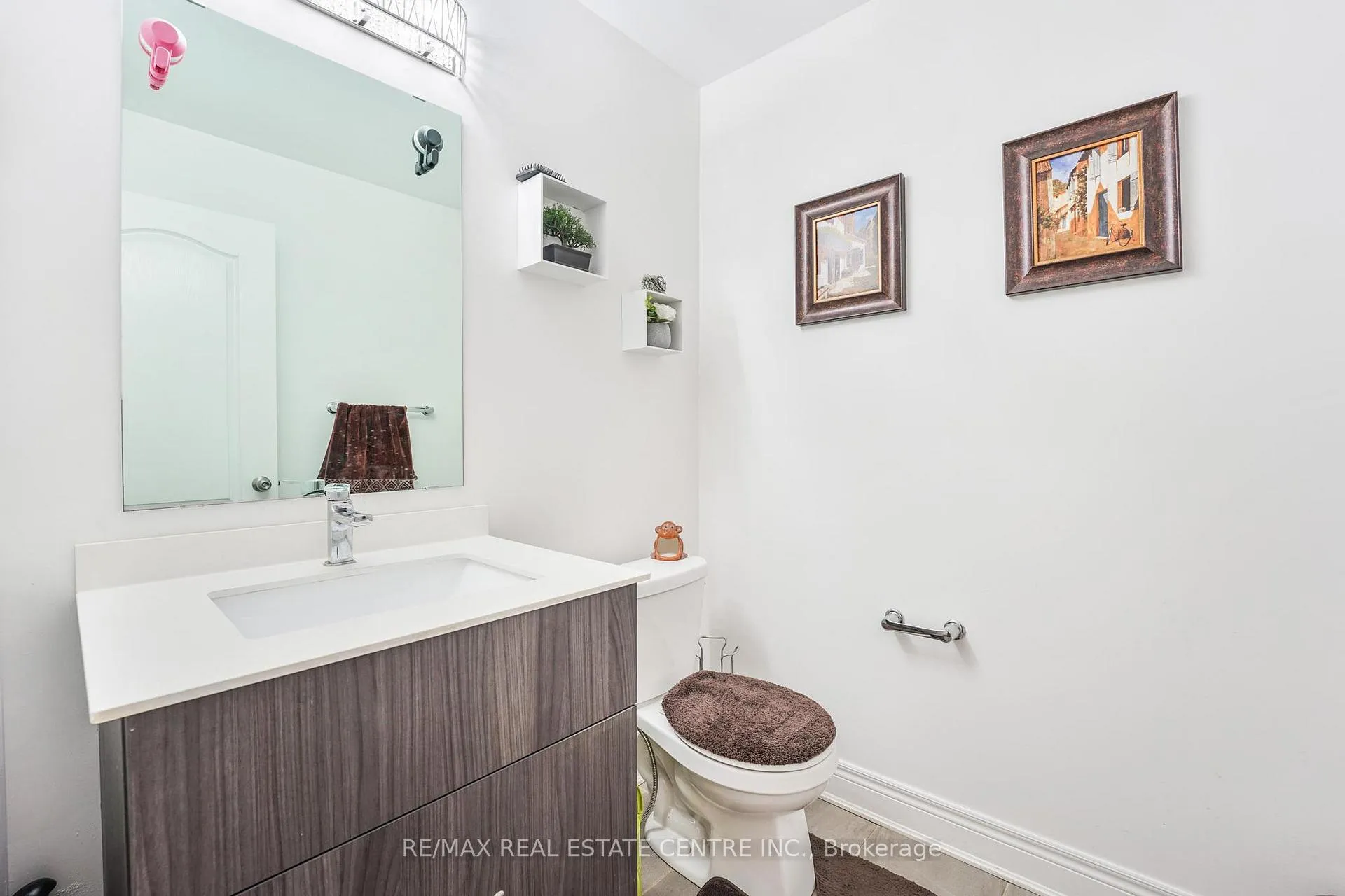 Photo 6 of 474 Sheaffe Place, Milton, Ford — HOMEH