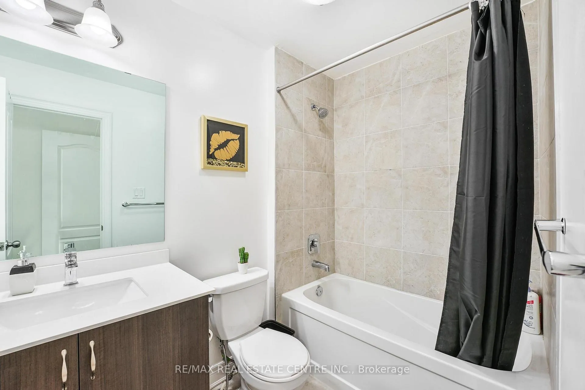 Photo 28 of 474 Sheaffe Place, Milton, Ford — HOMEH