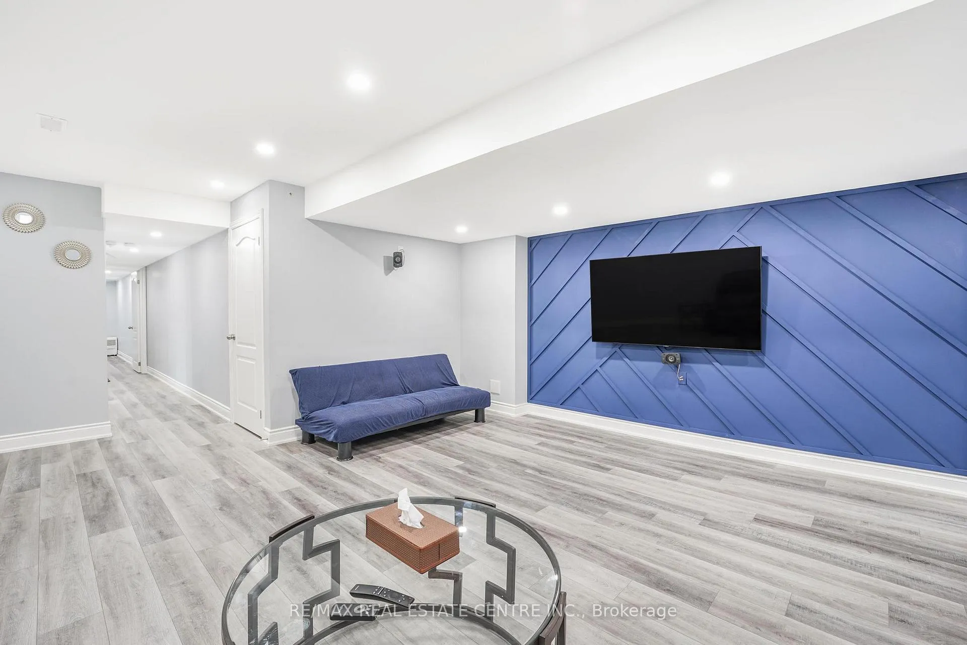 Photo 34 of 474 Sheaffe Place, Milton, Ford — HOMEH