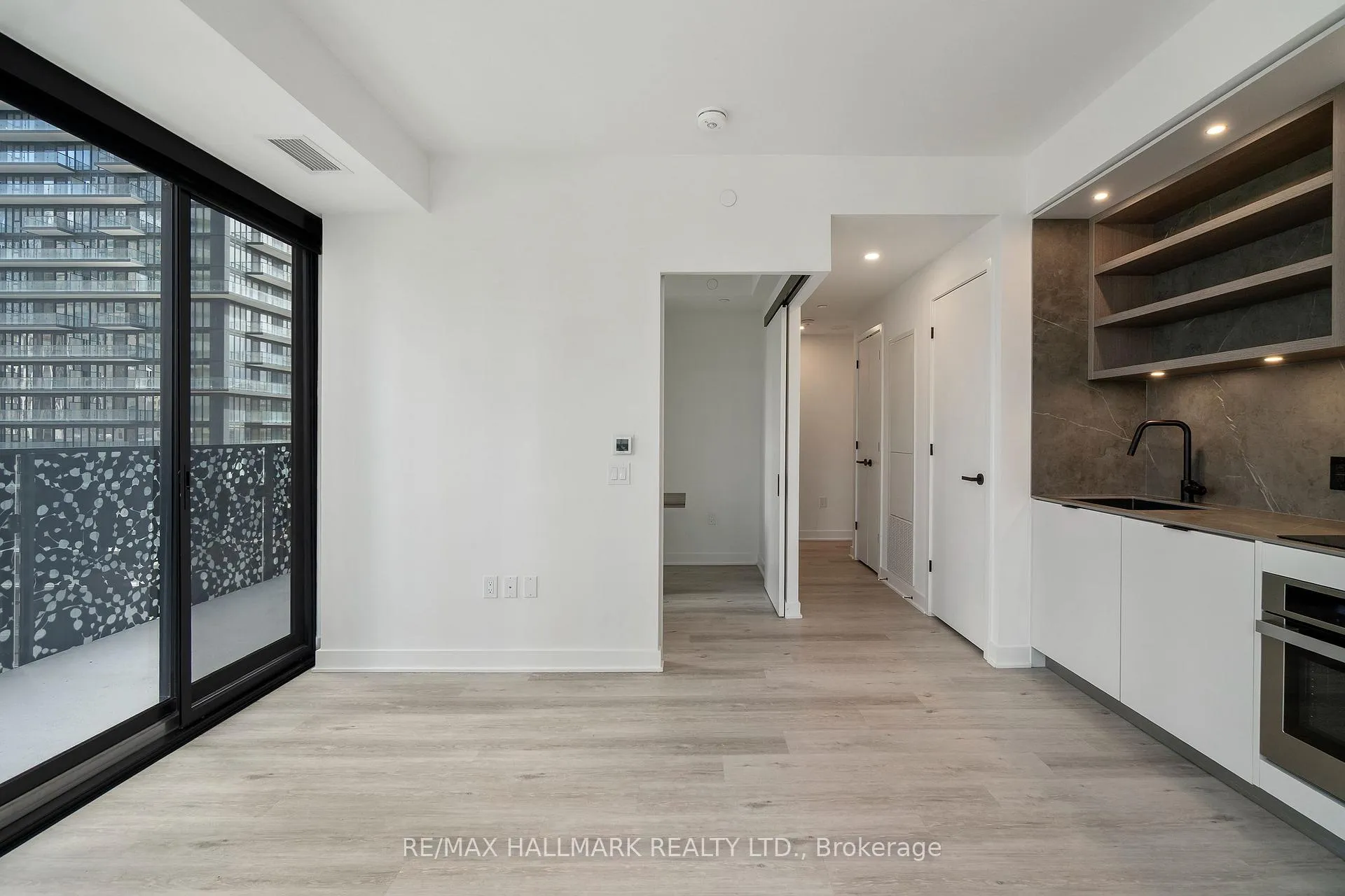Photo 7 of Unit 1310, 55 Charles Street E, Toronto, Church-Yonge Corridor — HOMEH