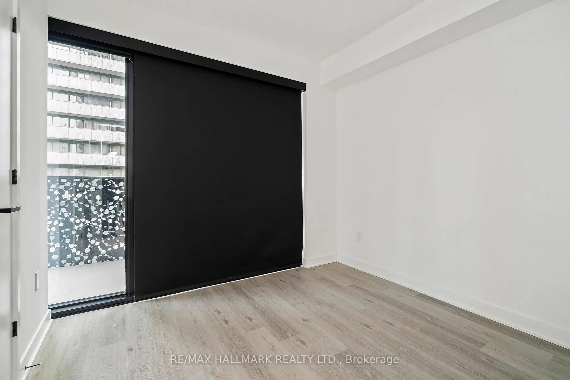 Photo 11 of Unit 1310, 55 Charles Street E, Toronto, Church-Yonge Corridor — HOMEH