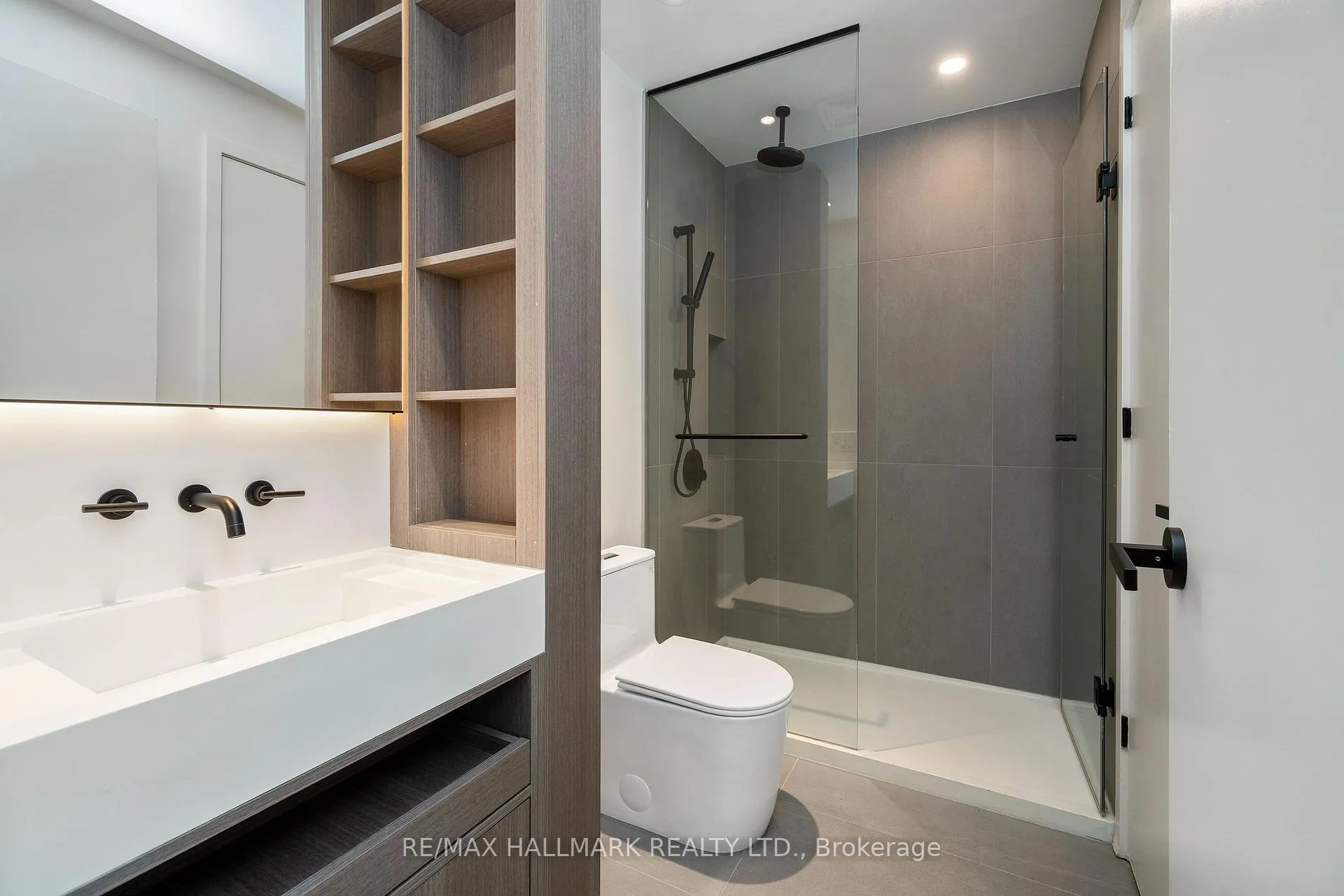 Photo 14 of Unit 1310, 55 Charles Street E, Toronto, Church-Yonge Corridor — HOMEH