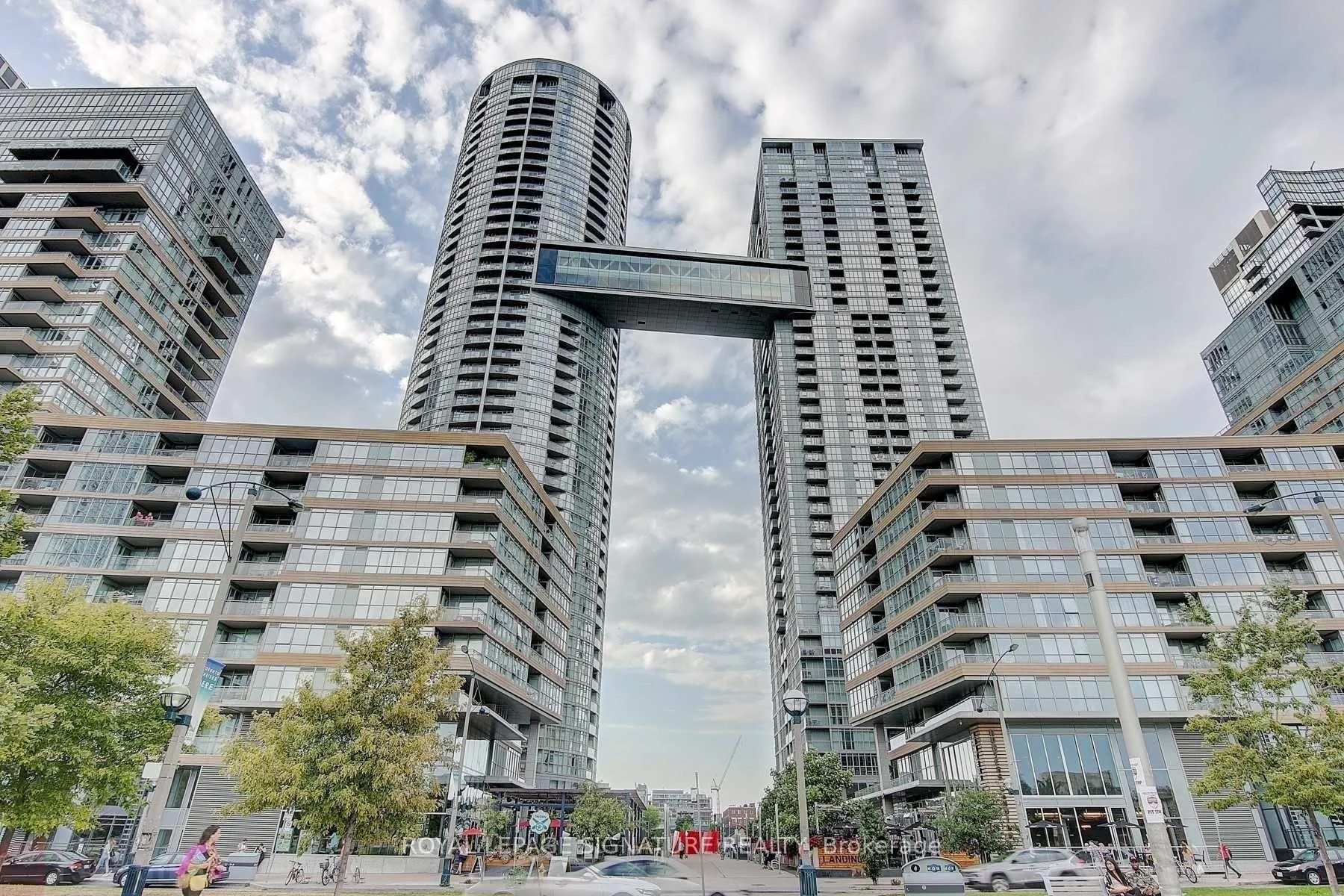 Photo 13 of Unit 2306, 15 Iceboat Terrace, Toronto, Waterfront Communities — HOMEH