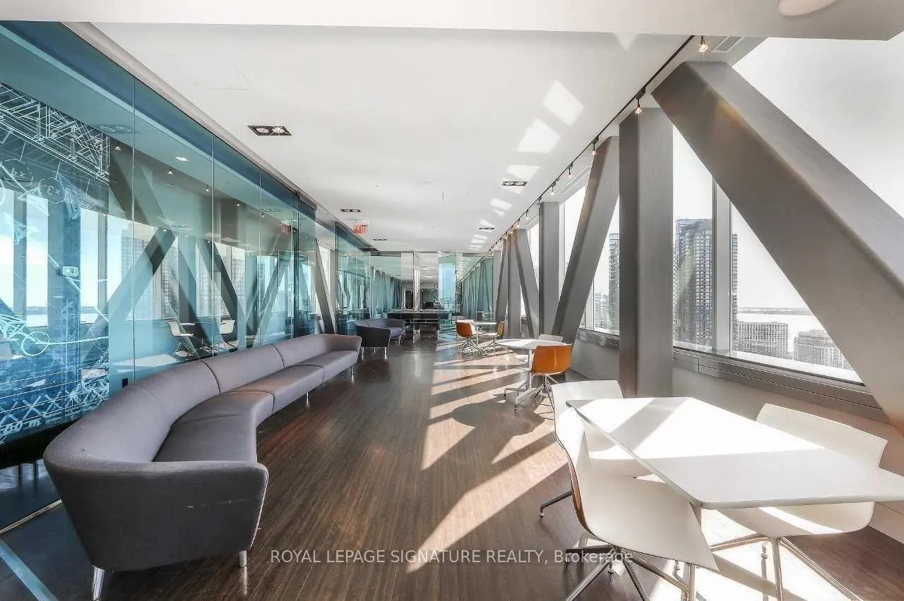 Photo 16 of Unit 2306, 15 Iceboat Terrace, Toronto, Waterfront Communities — HOMEH