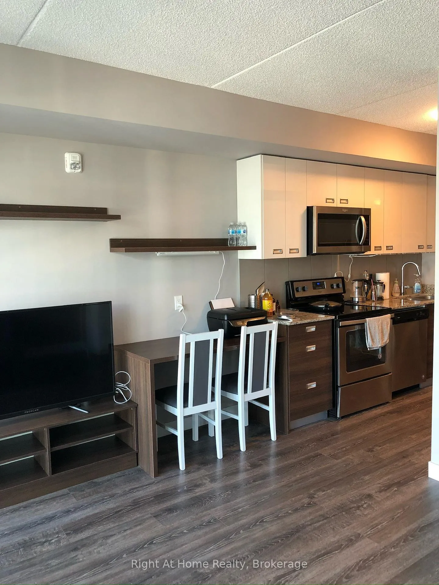 Photo 2 of Unit 410, 308 Lester Street, Waterloo, Beechwood/University — HOMEH