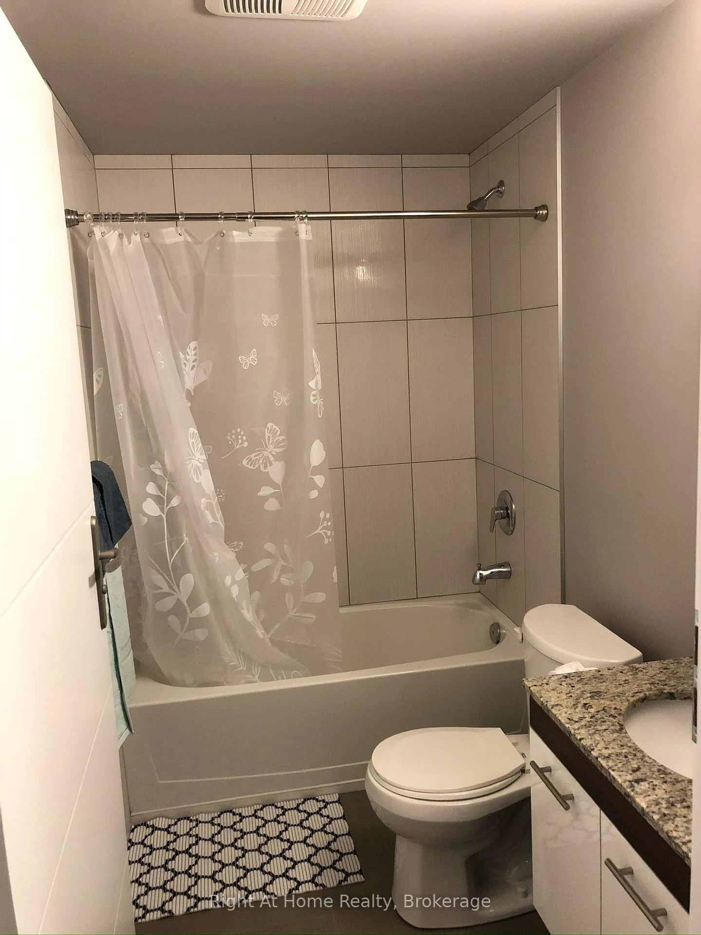 Photo 11 of Unit 410, 308 Lester Street, Waterloo, Beechwood/University — HOMEH