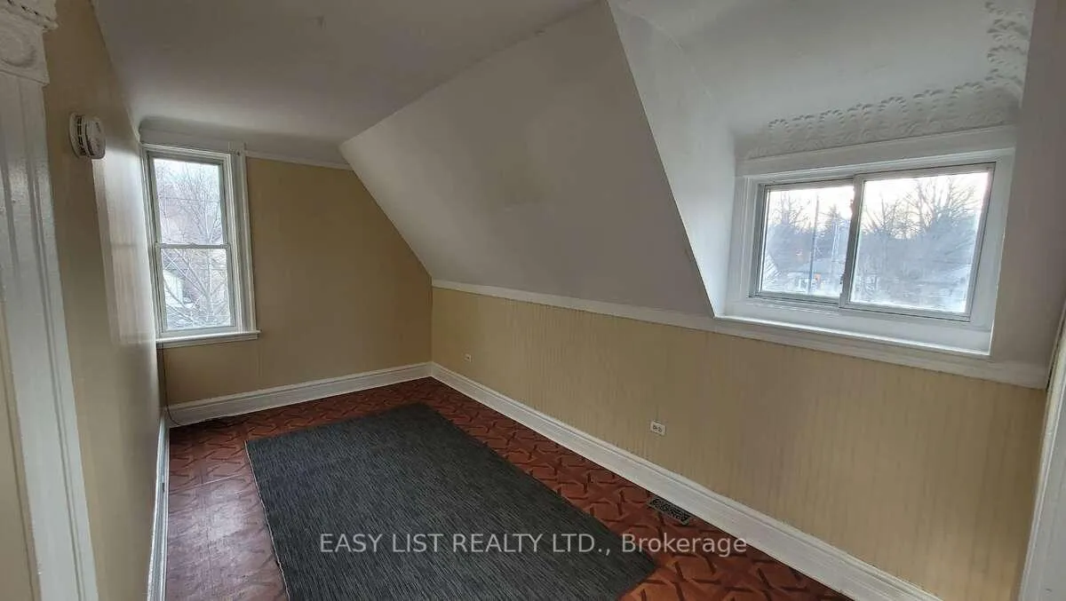 Photo 24 of 626 Lorne Avenue, London, East G — HOMEH